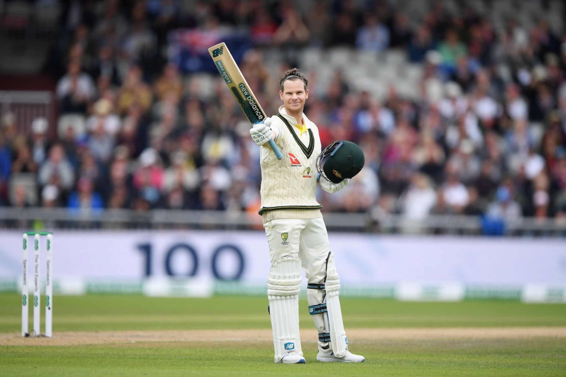 England v Australia - 4th Specsavers Ashes Test: Day Two