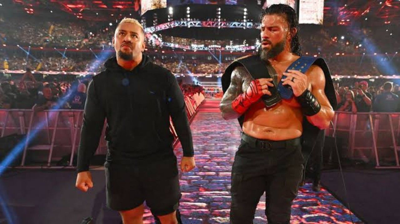 WWE सुपरस्टार्स सोलो सिकोआ और रोमन रेंस 