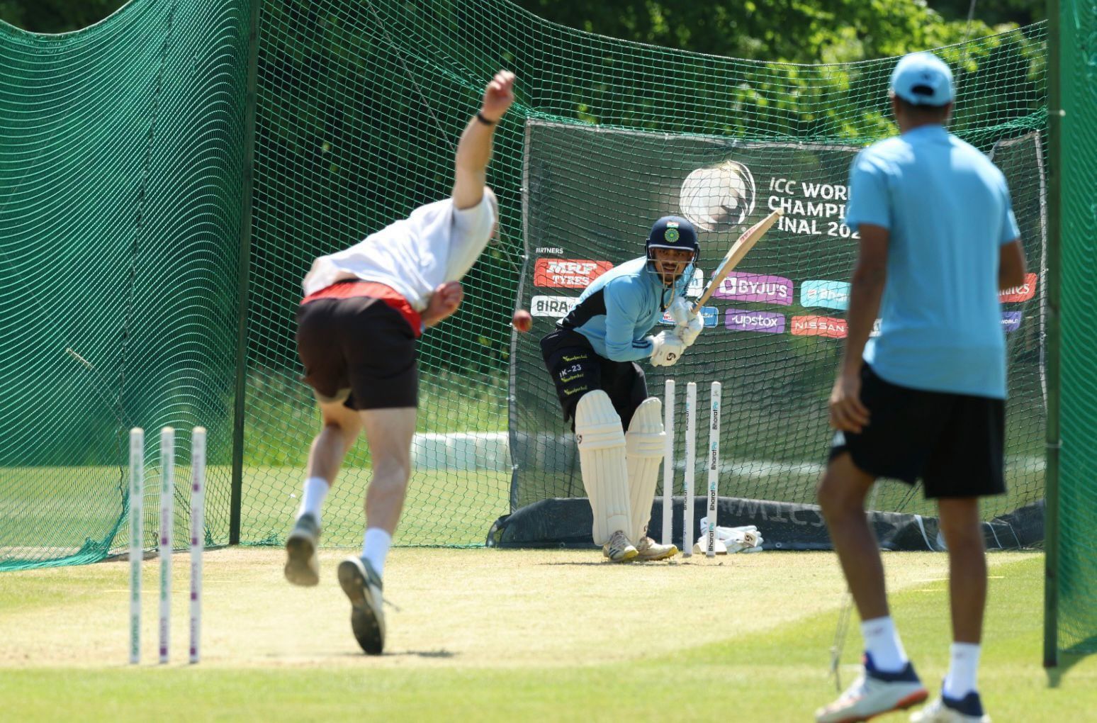 Ricky Ponting wants Ishan Kishan to be included in the playing XI of the Indian team in the WTC final. Pic: Twitter/@ishankishan51