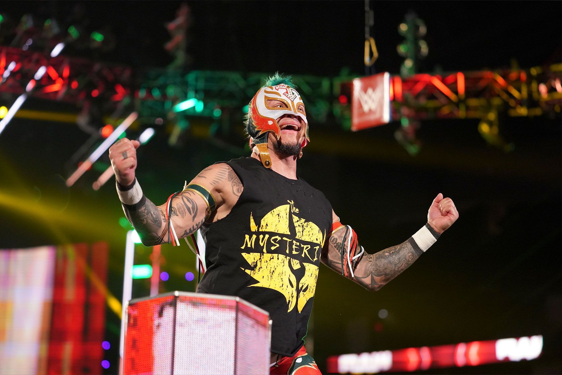 Former WWE Champion Rey Mysterio