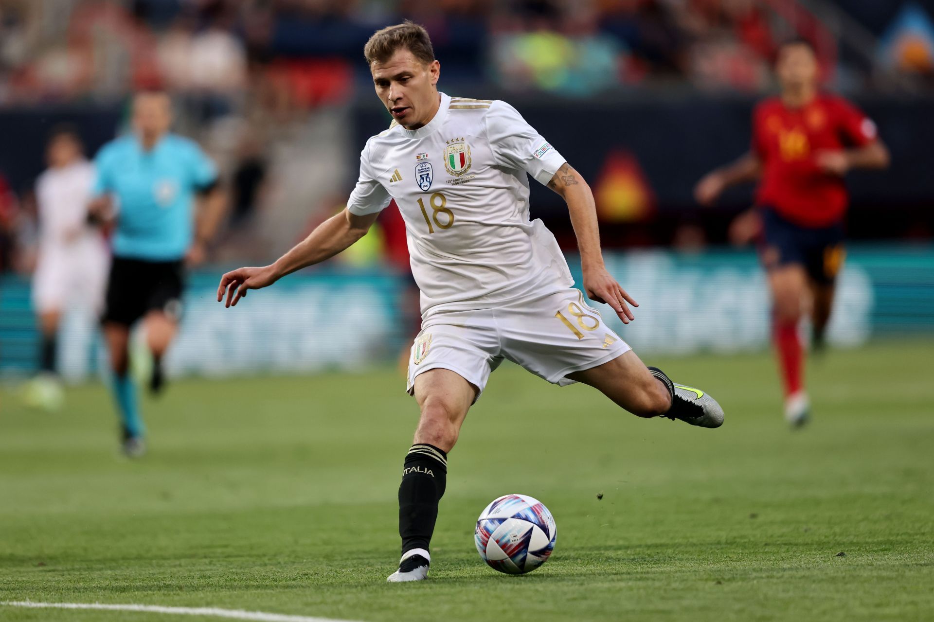 Nicolo Barella has admirers at Stamford Bridge.