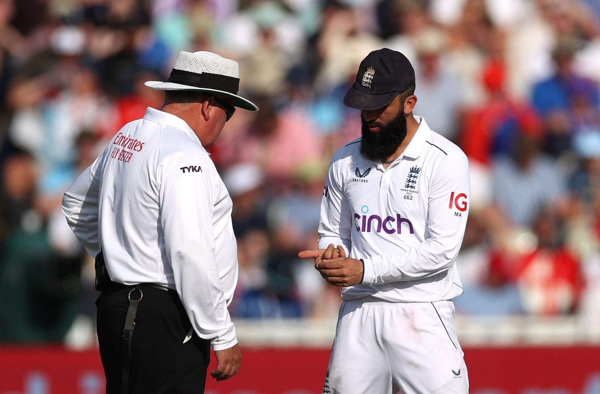 England v Australia - LV= Insurance Ashes 1st Test Match: Day 4