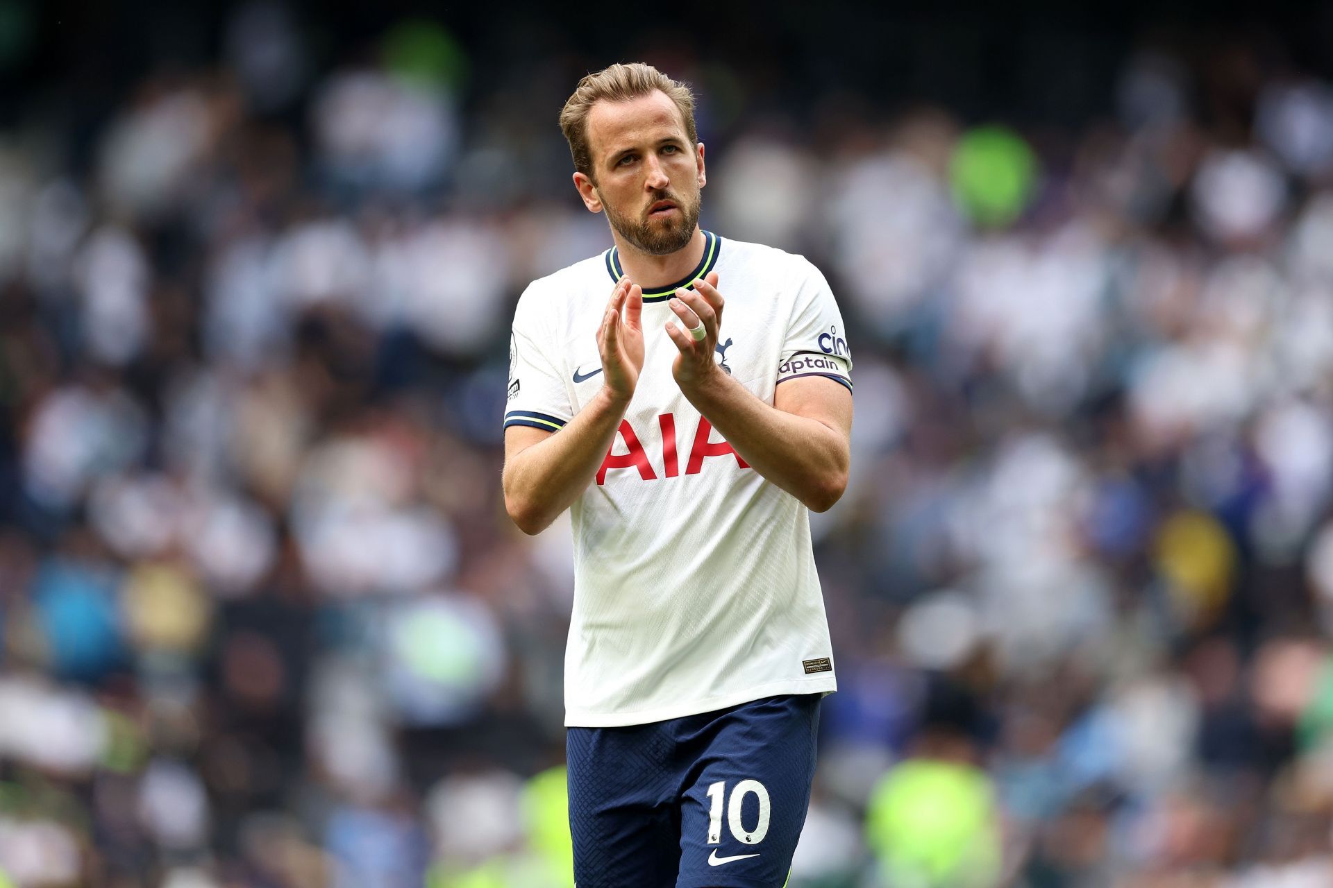 Harry Kane looks unlikely to arrive at Old Trafford this summer.