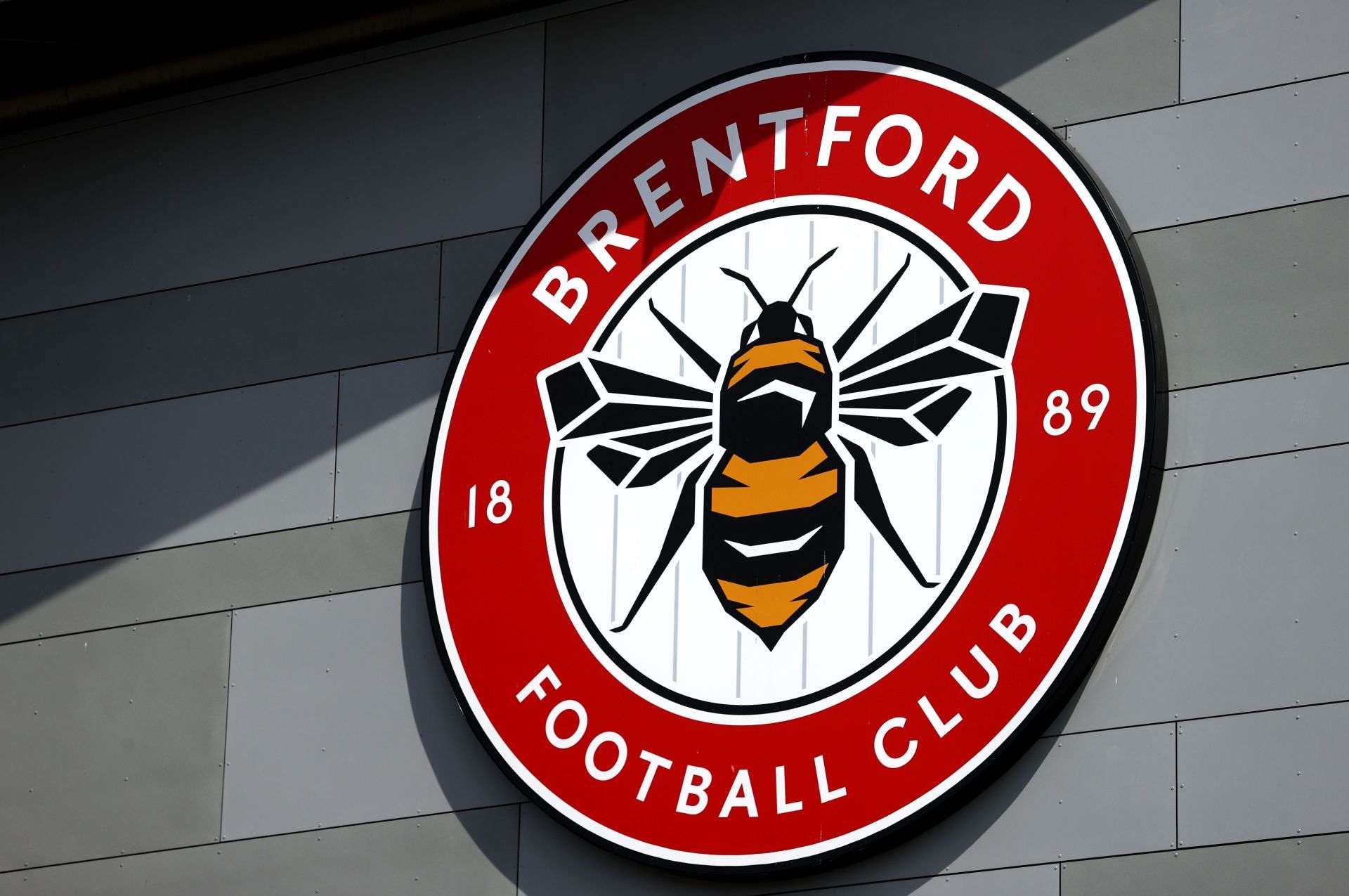 Brentford FC v Manchester City - Premier League