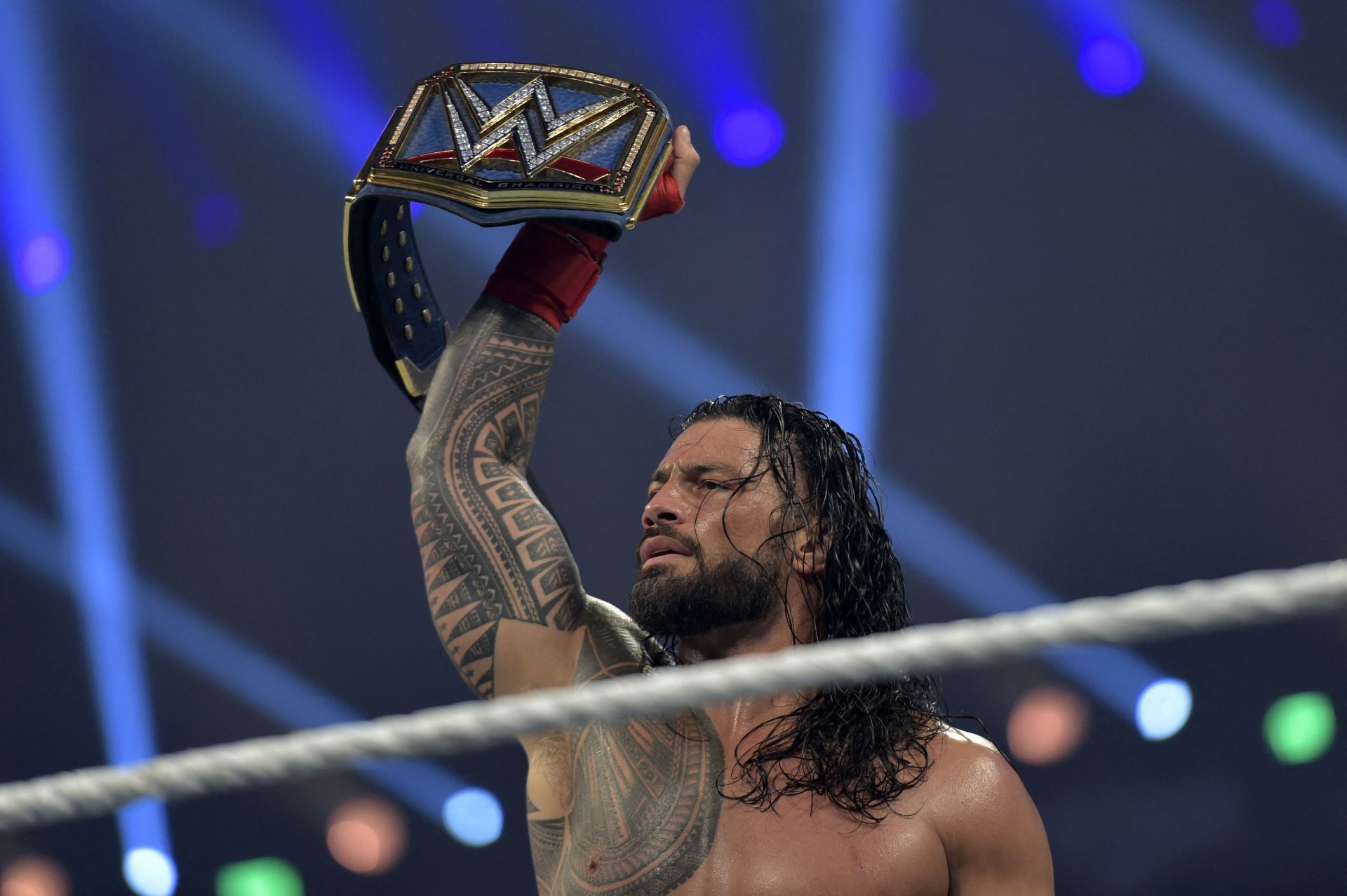 Roman Reigns surpassed another record in WWE.