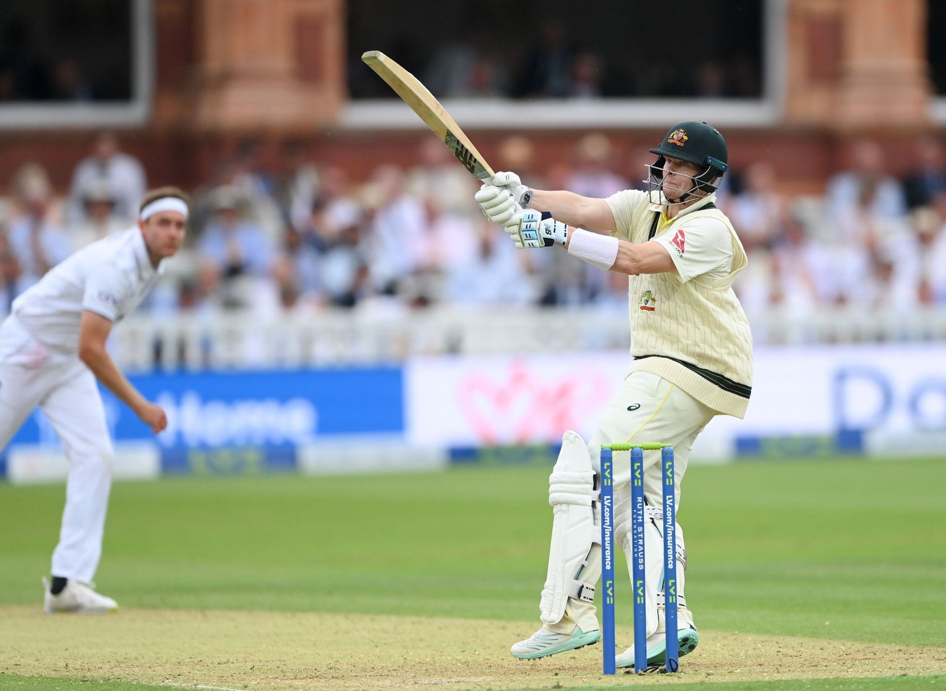 England v Australia - LV= Insurance Ashes 2nd Test Match: Day One