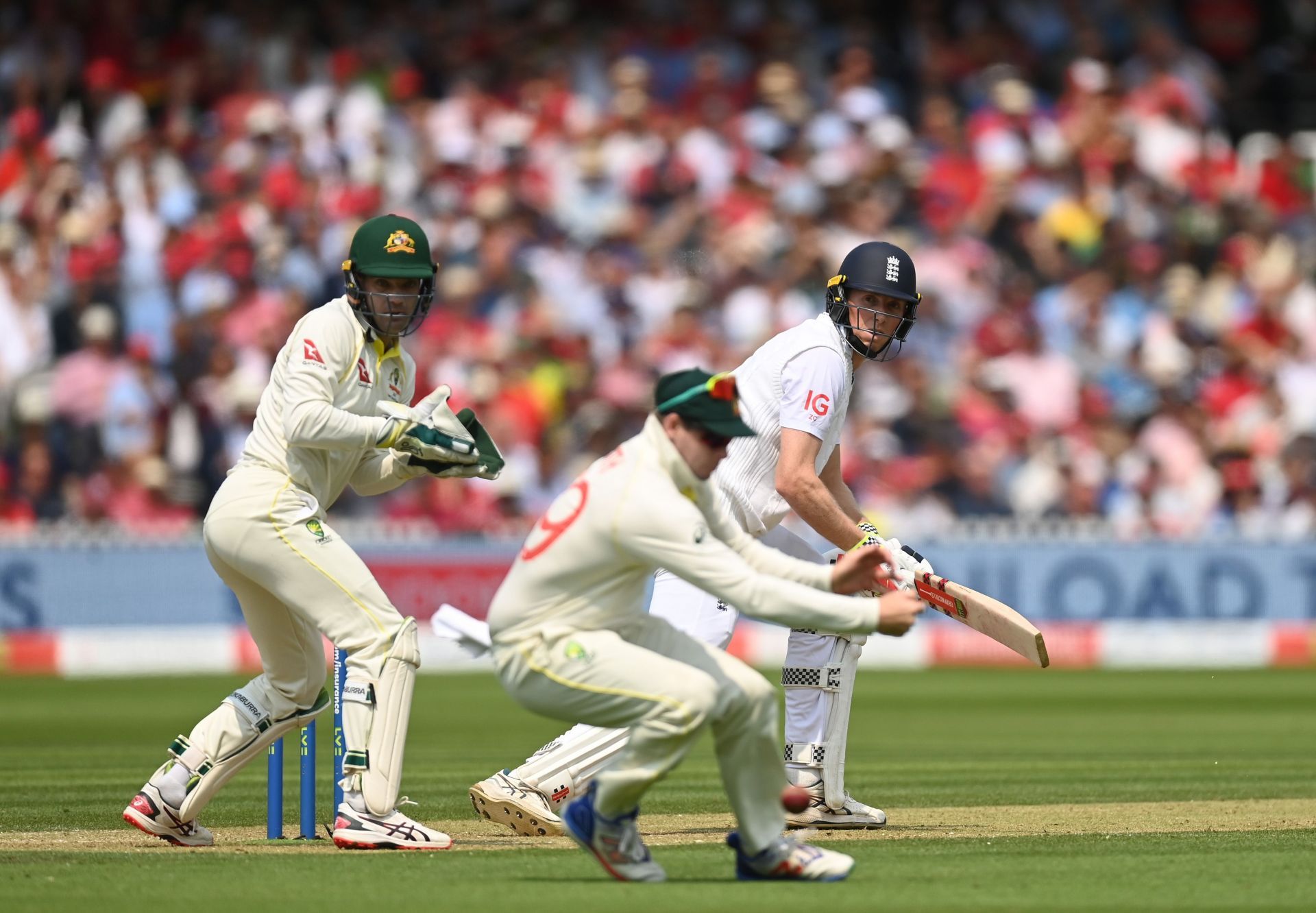 England v Australia - LV= Insurance Ashes 2nd Test Match: Day Two