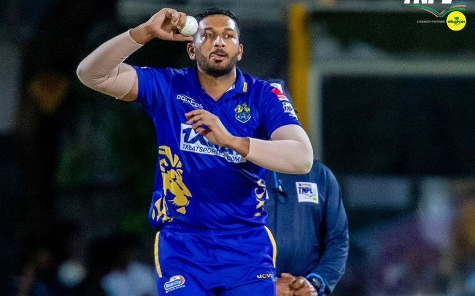 Shahrukh Khan of Lyca Kovai Kings picked up three wickets on Monday (Image Courtesy: Twitter/TNPL)