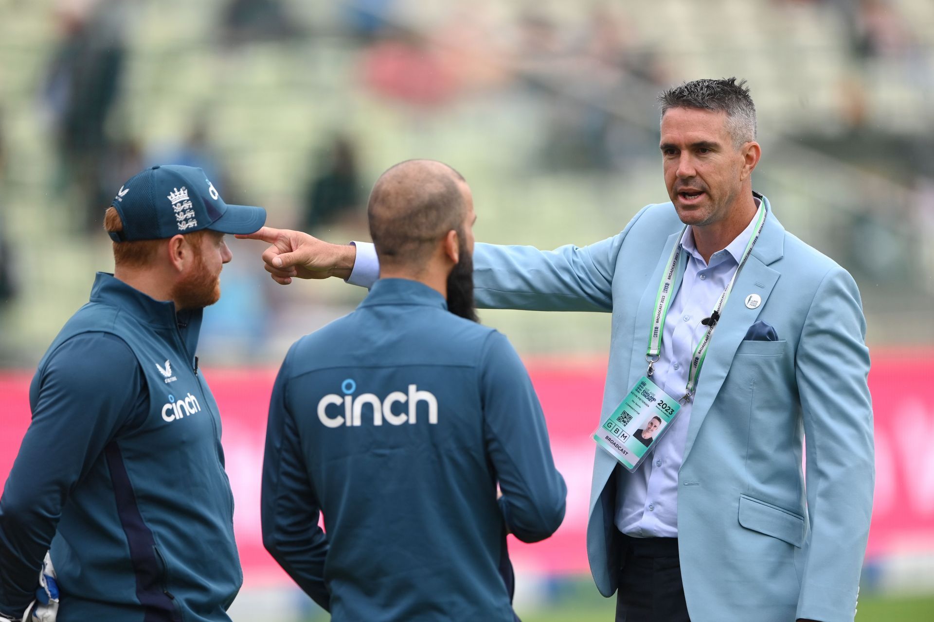 Kevin Pietersen (right) chats to Moeen Ali and Jonny Bairstow. Pic: Getty Images)