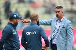 "Stop being so nice and get some mongrel in you!" - Kevin Pietersen's message for England ahead of Day 2 of 2nd Ashes Test