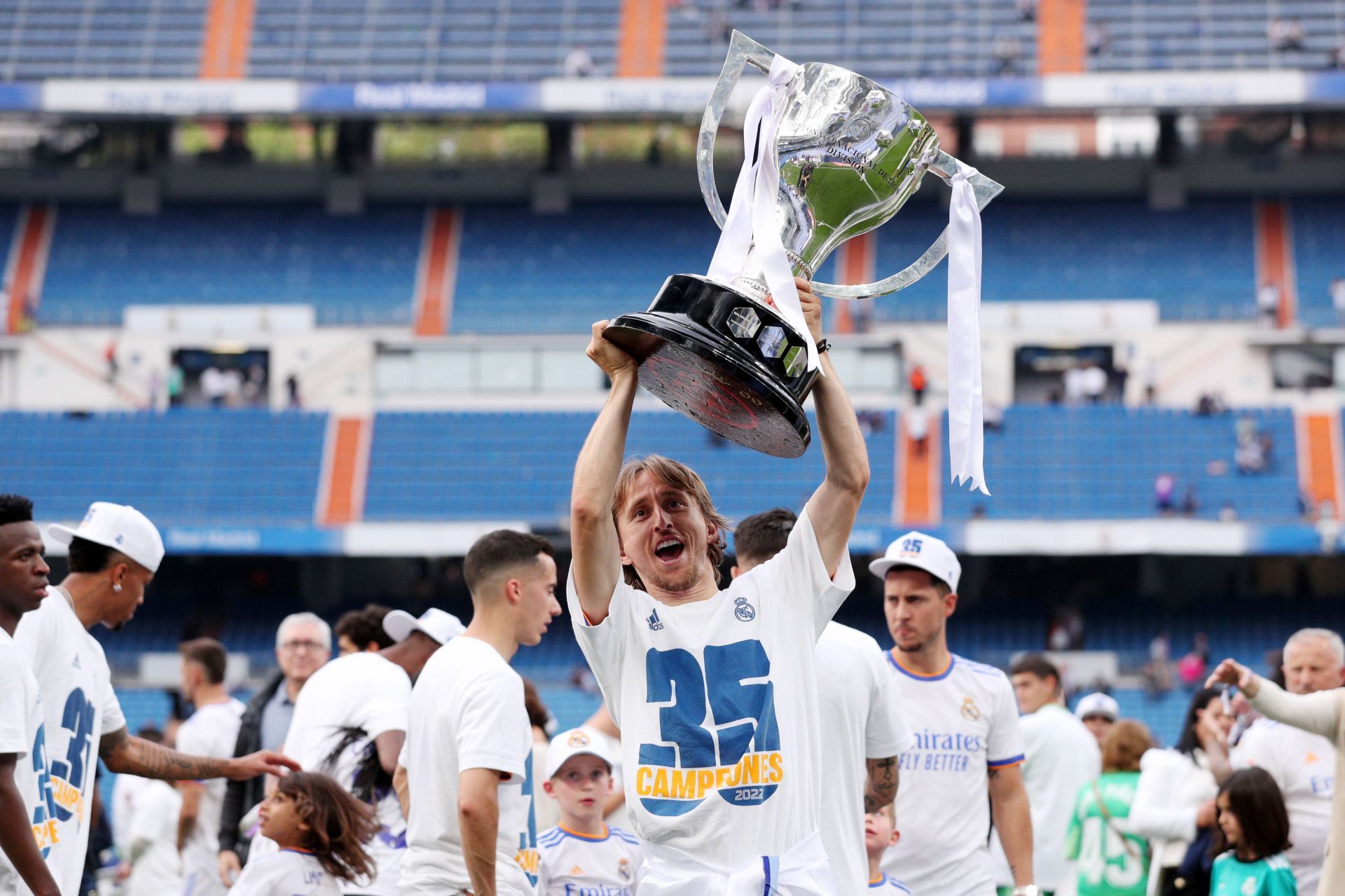 Luka Modric celebrates after winning Real Madrid&#039;s 35th La Liga title