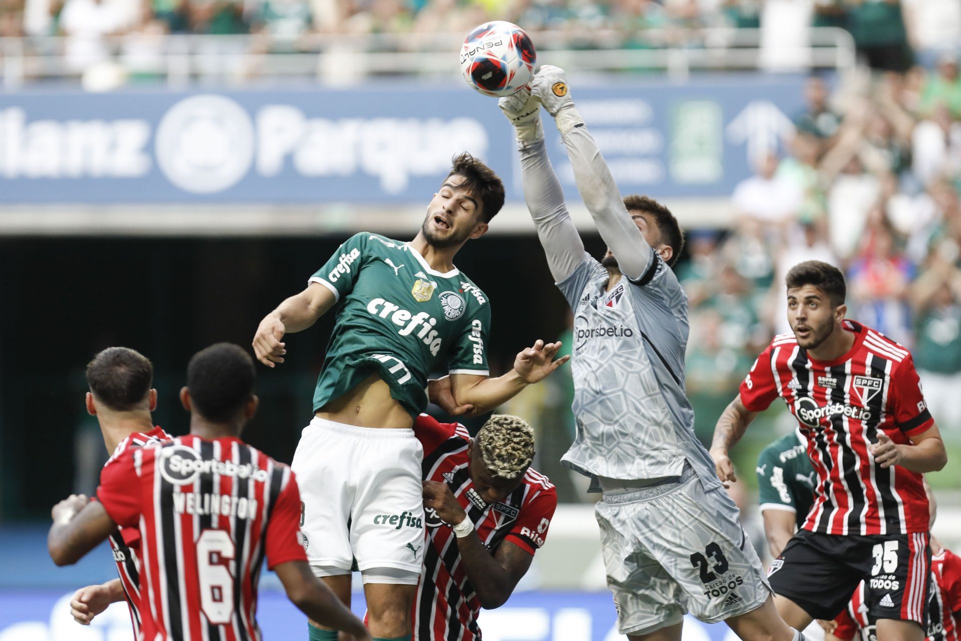 Palmeiras v Sao Paulo - Sao Paulo State Championship