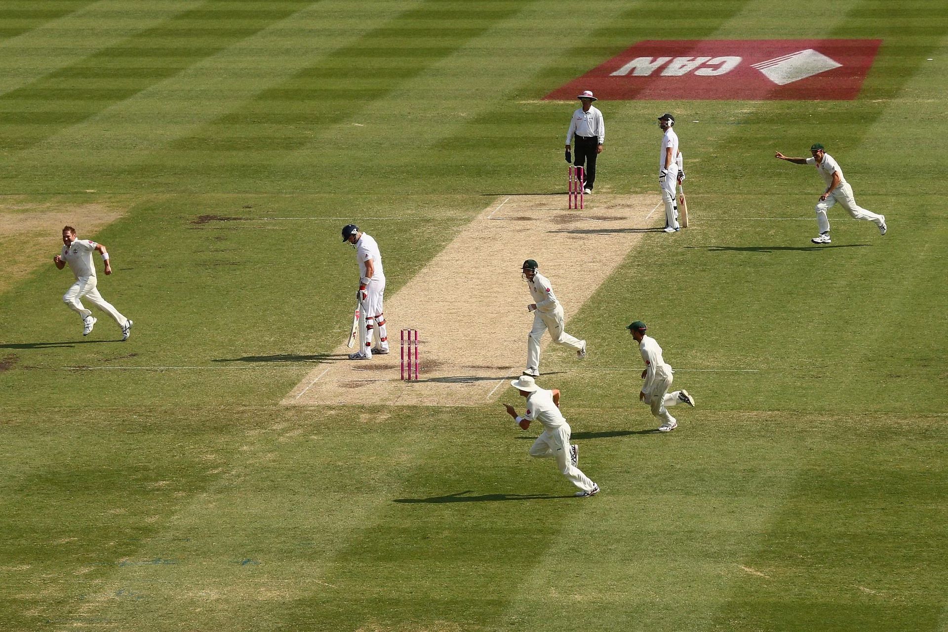 Ryan Harris (left) sets off on an celebratory sprint. (Pic: Getty Images)