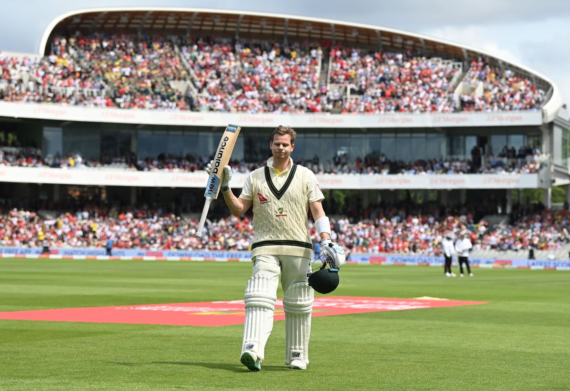 England v Australia - LV= Insurance Ashes 2nd Test Match: Day Two