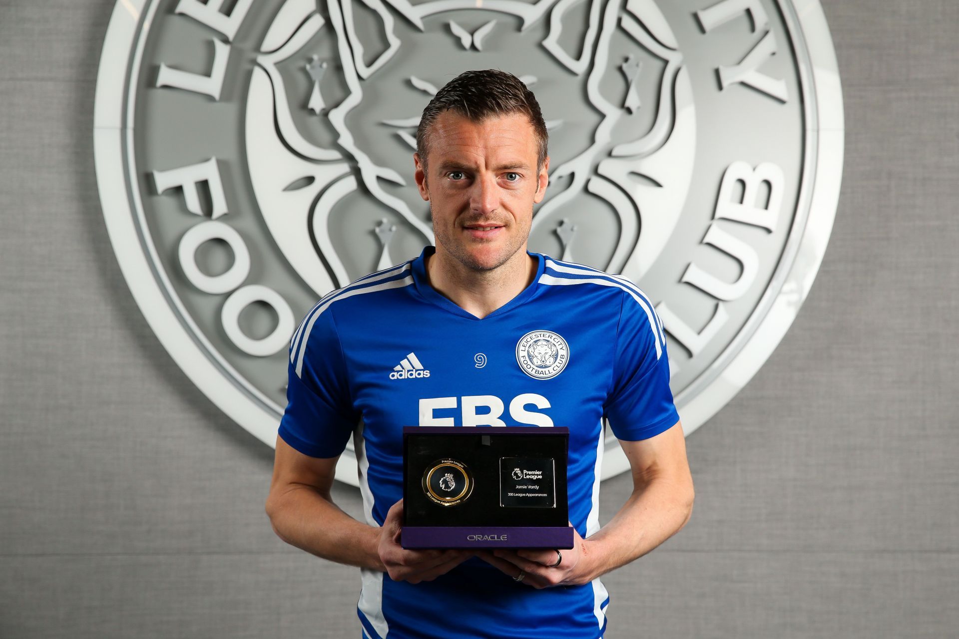 Jamie Vardy Is Presented With Premier League 300 Appearances Milestone Award