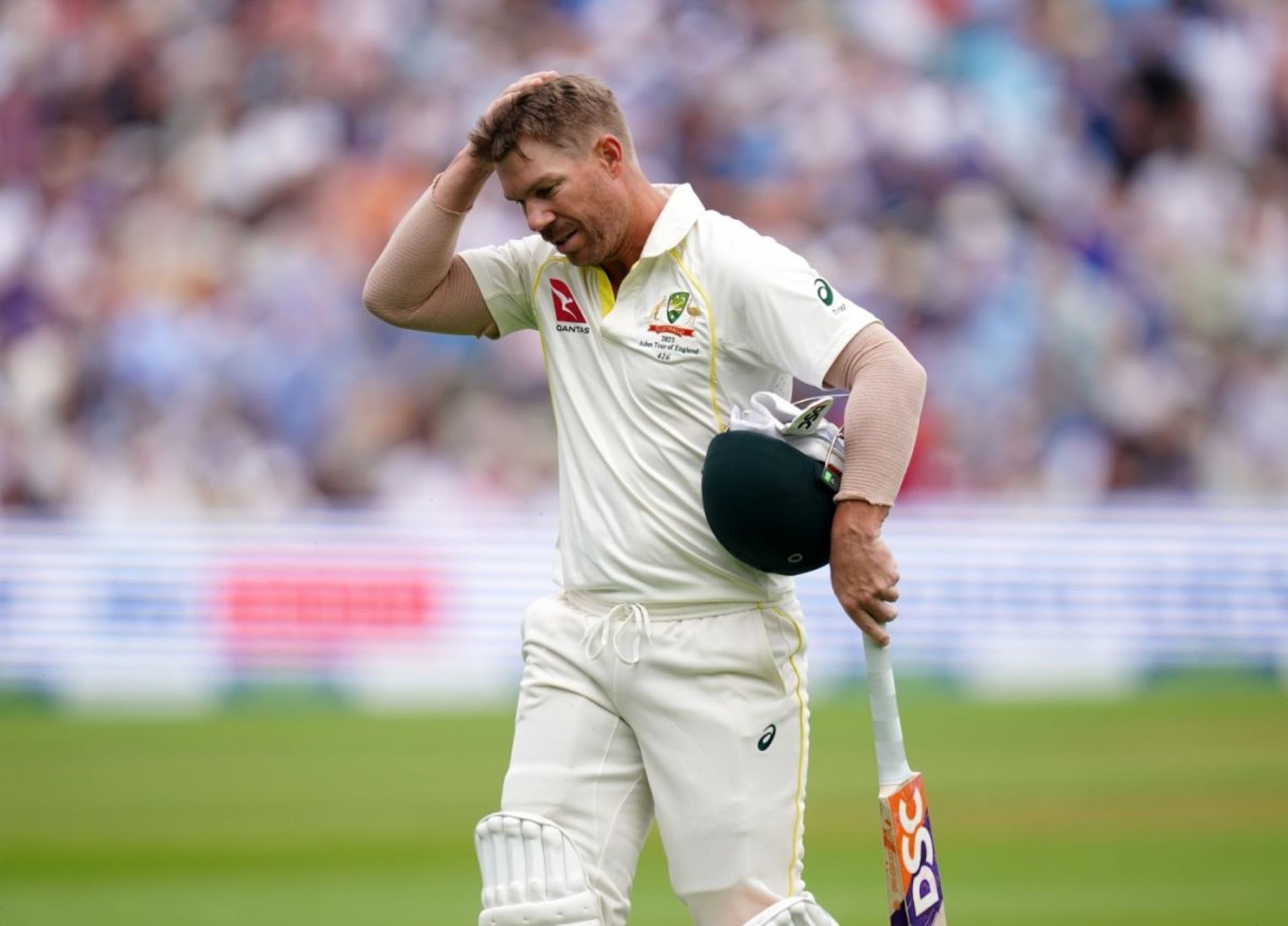 David Warner endured another low score in the first innings of the first Ashes Test