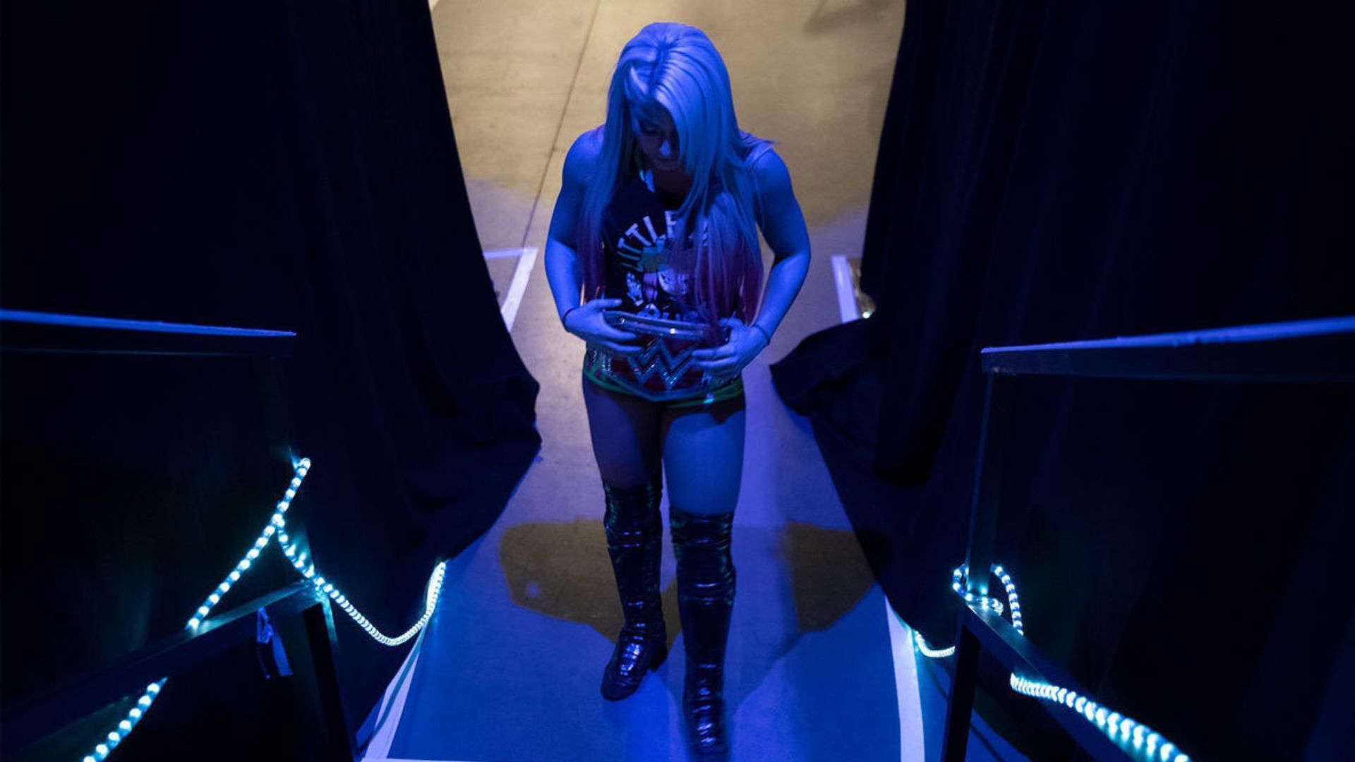 Details regarding the WWE contract of Alexa Bliss after pregnancy announcement