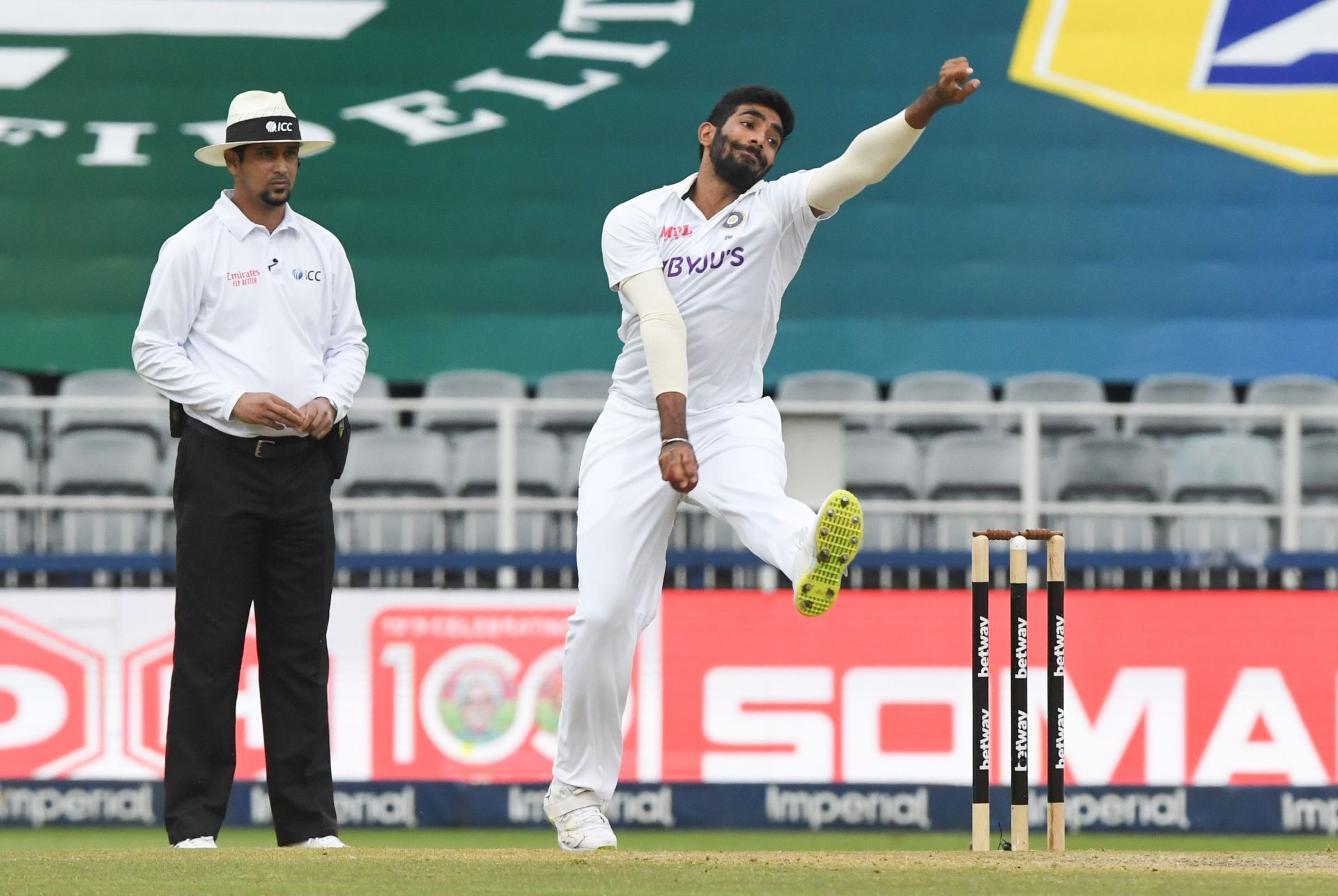 2nd Test: South Africa v India - Day 4