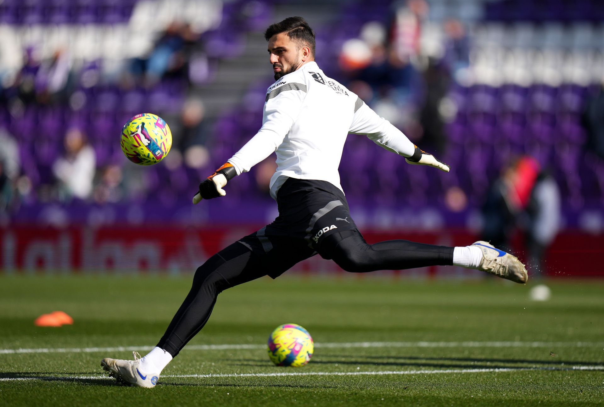 Mamardashvili against Real Valladolid - LaLiga Santander