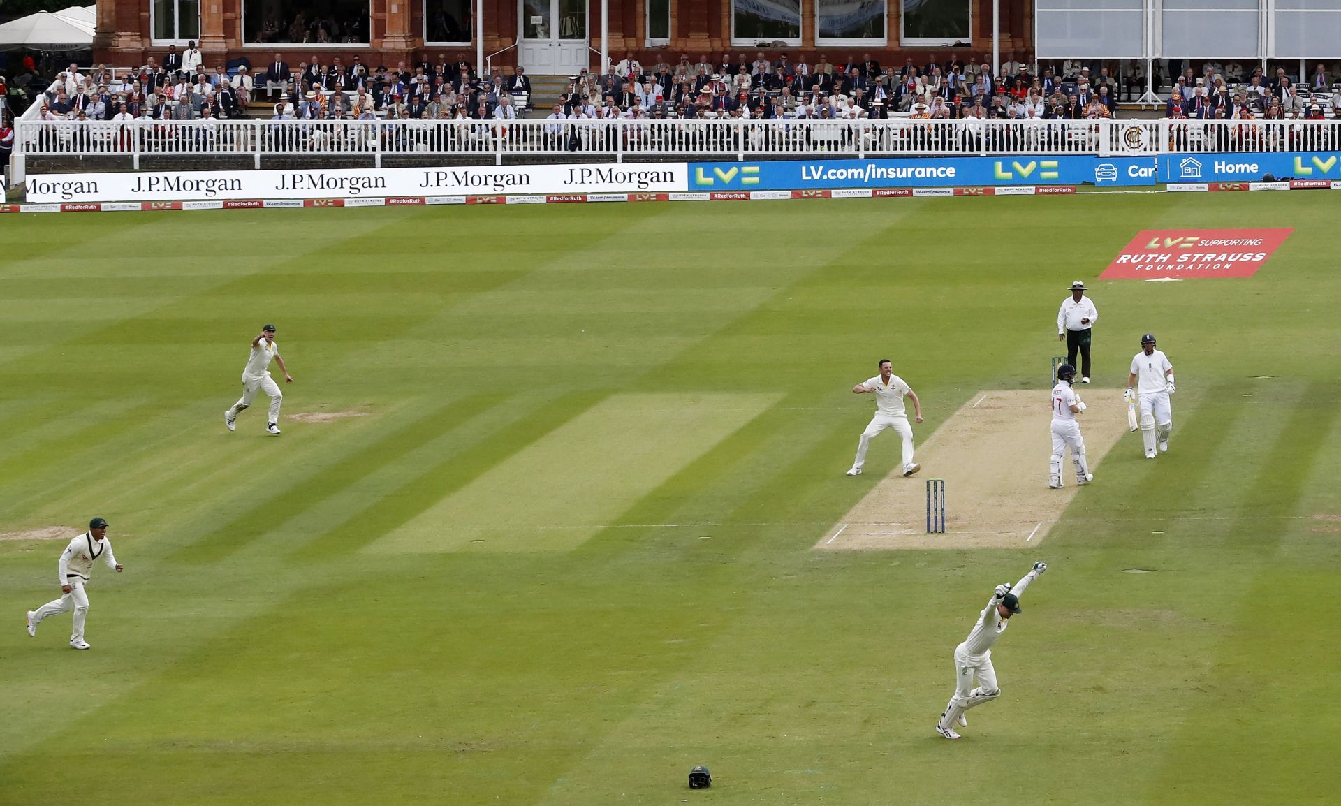 England v Australia - LV= Insurance Ashes 2nd Test Match: Day Two