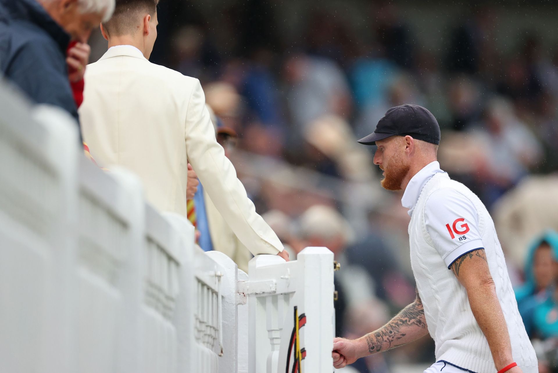 England v Australia - LV= Insurance Ashes 2nd Test Match: Day Three