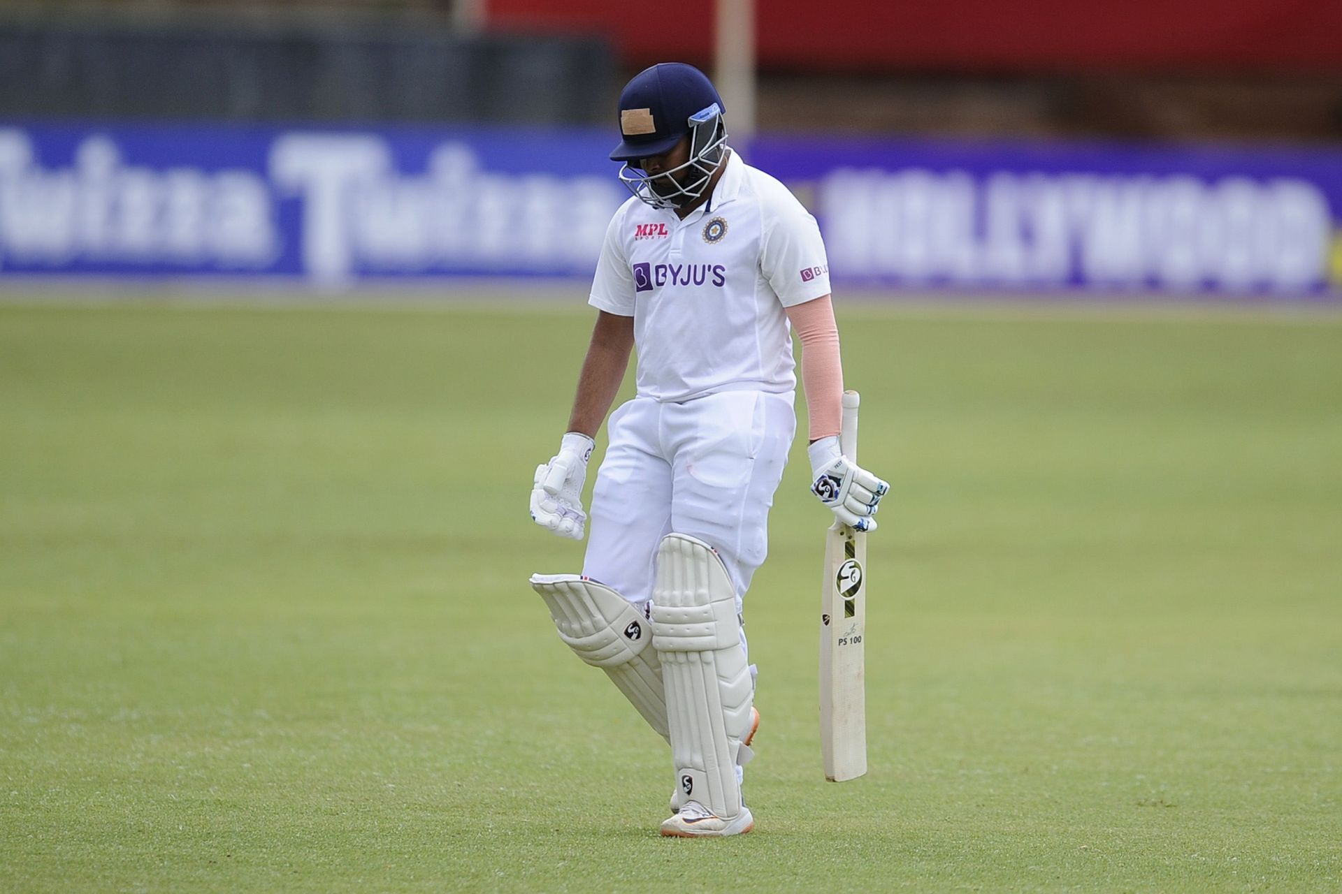 3rd Four-Day Tour Match: South Africa A v India A - Day 2