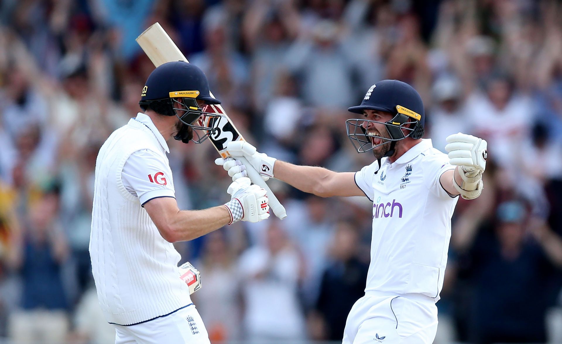 England v Australia - LV= Insurance Ashes 3rd Test Match: Day Four