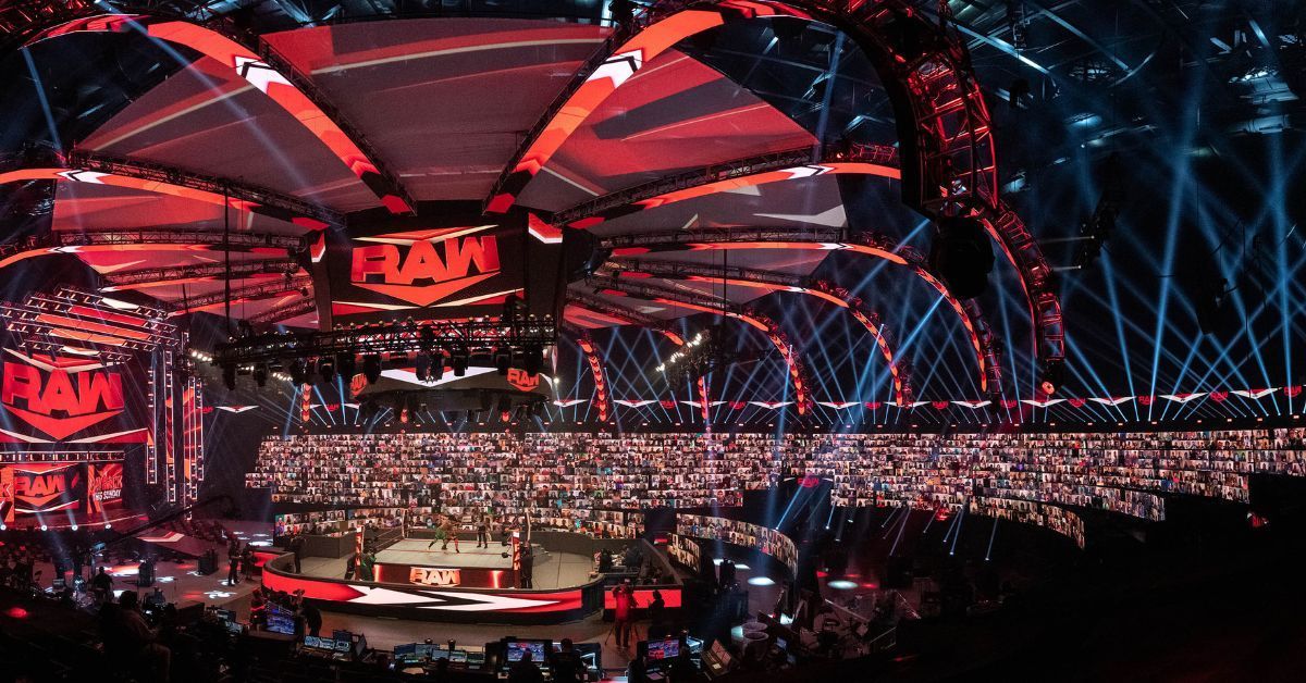 WWE RAW