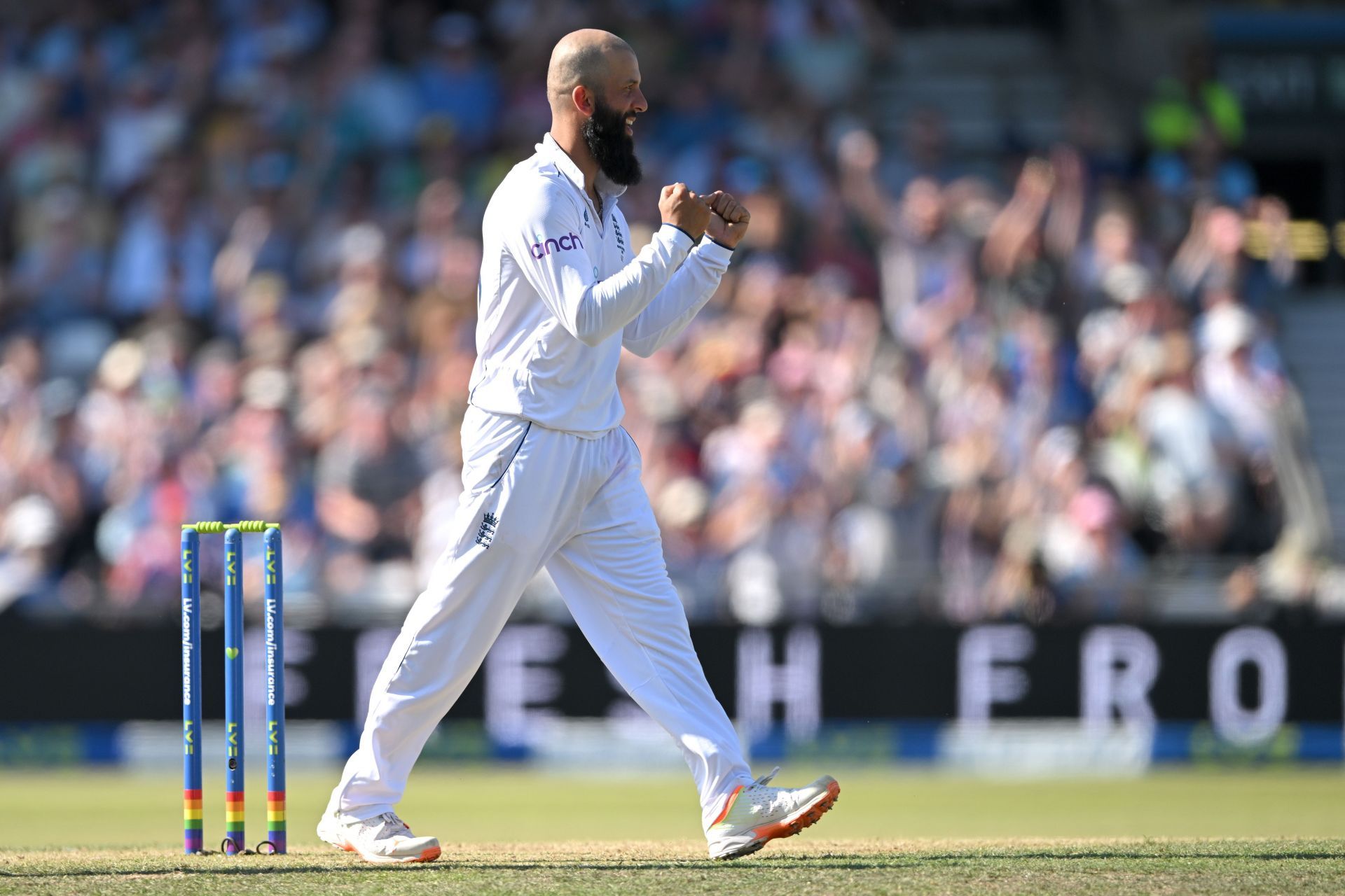 England v Australia - LV= Insurance Ashes 3rd Test Match: Day Two