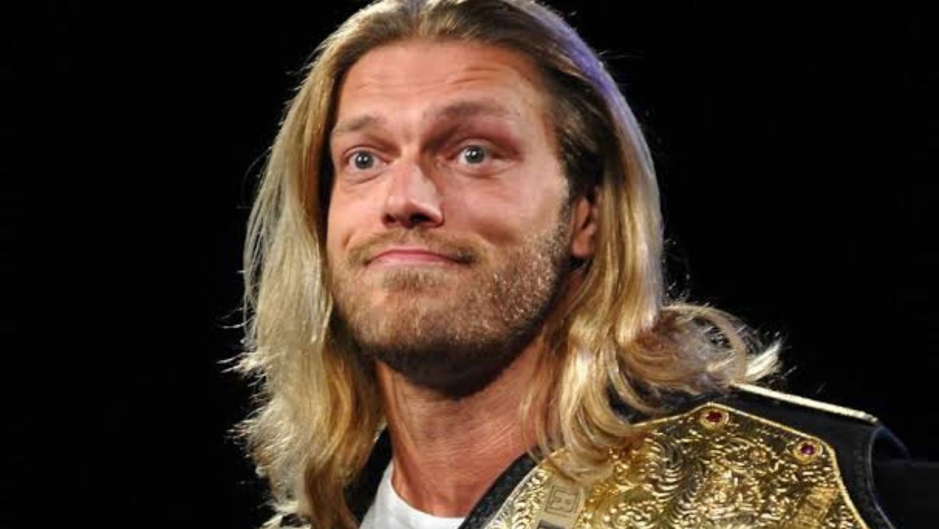 Edge is drafted under WWE SmackDown. 