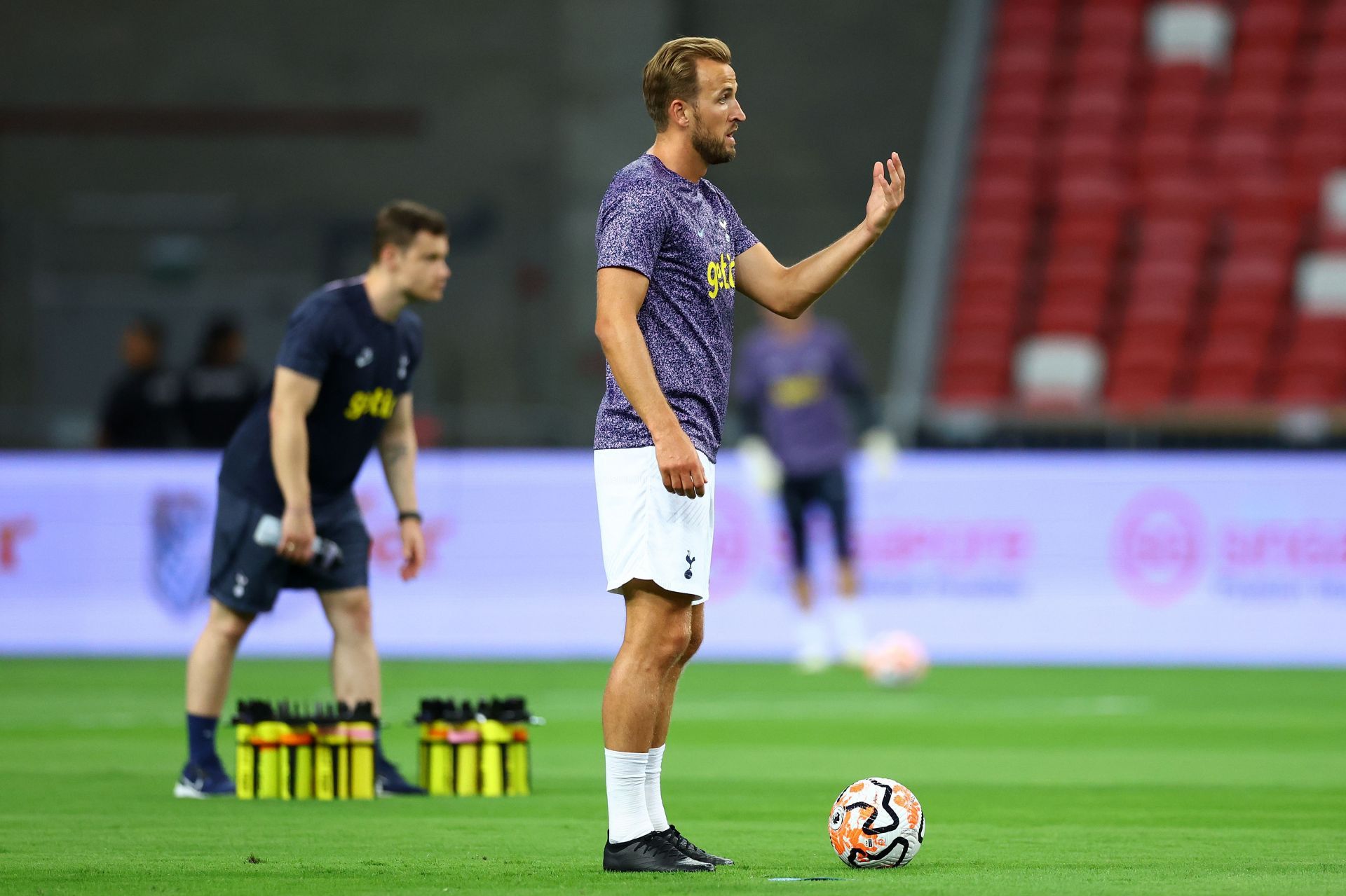 Harry Kane wants to stay in the Premier League.