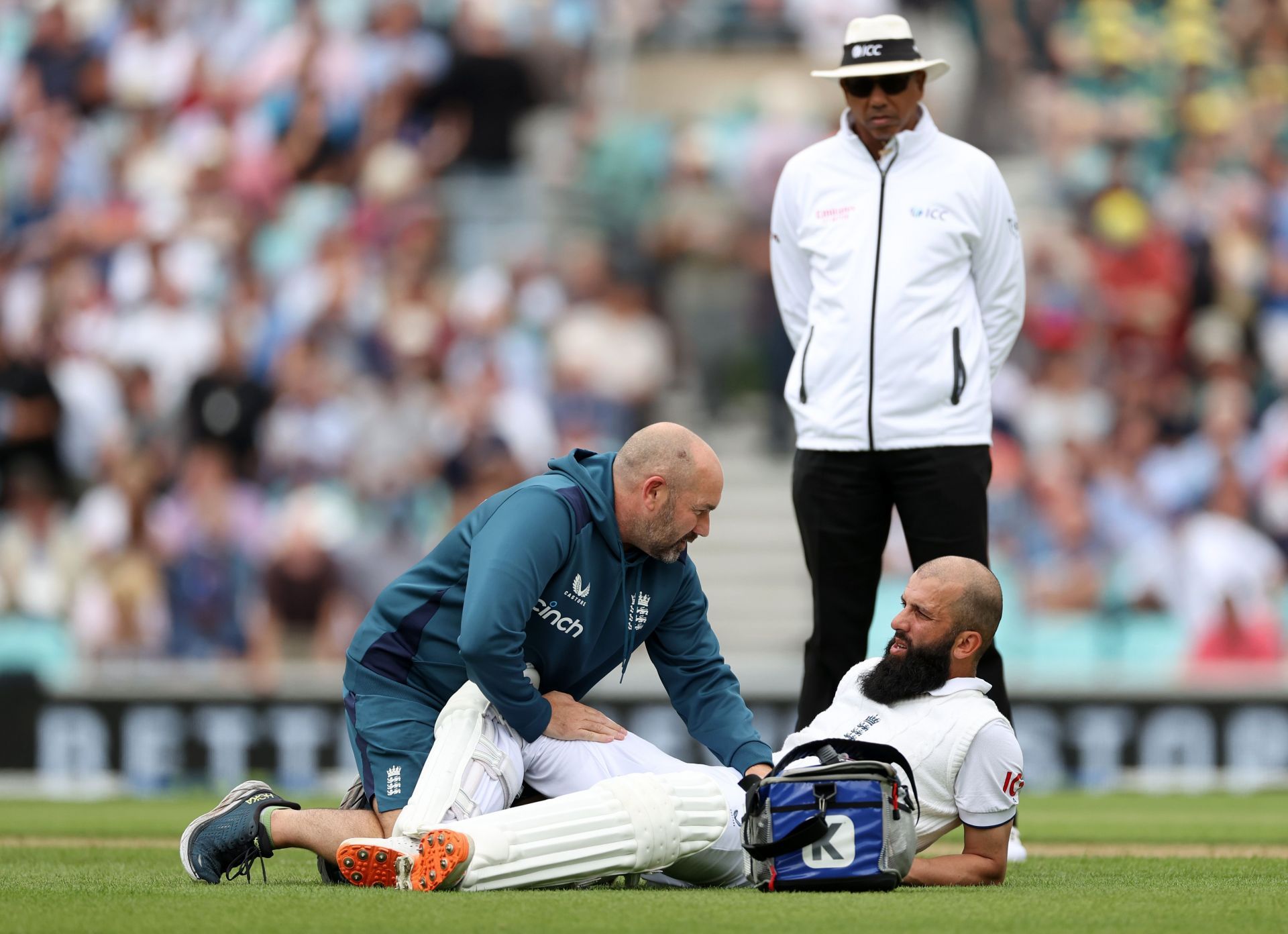 England v Australia - LV= Insurance Ashes 5th Test Match: Day One