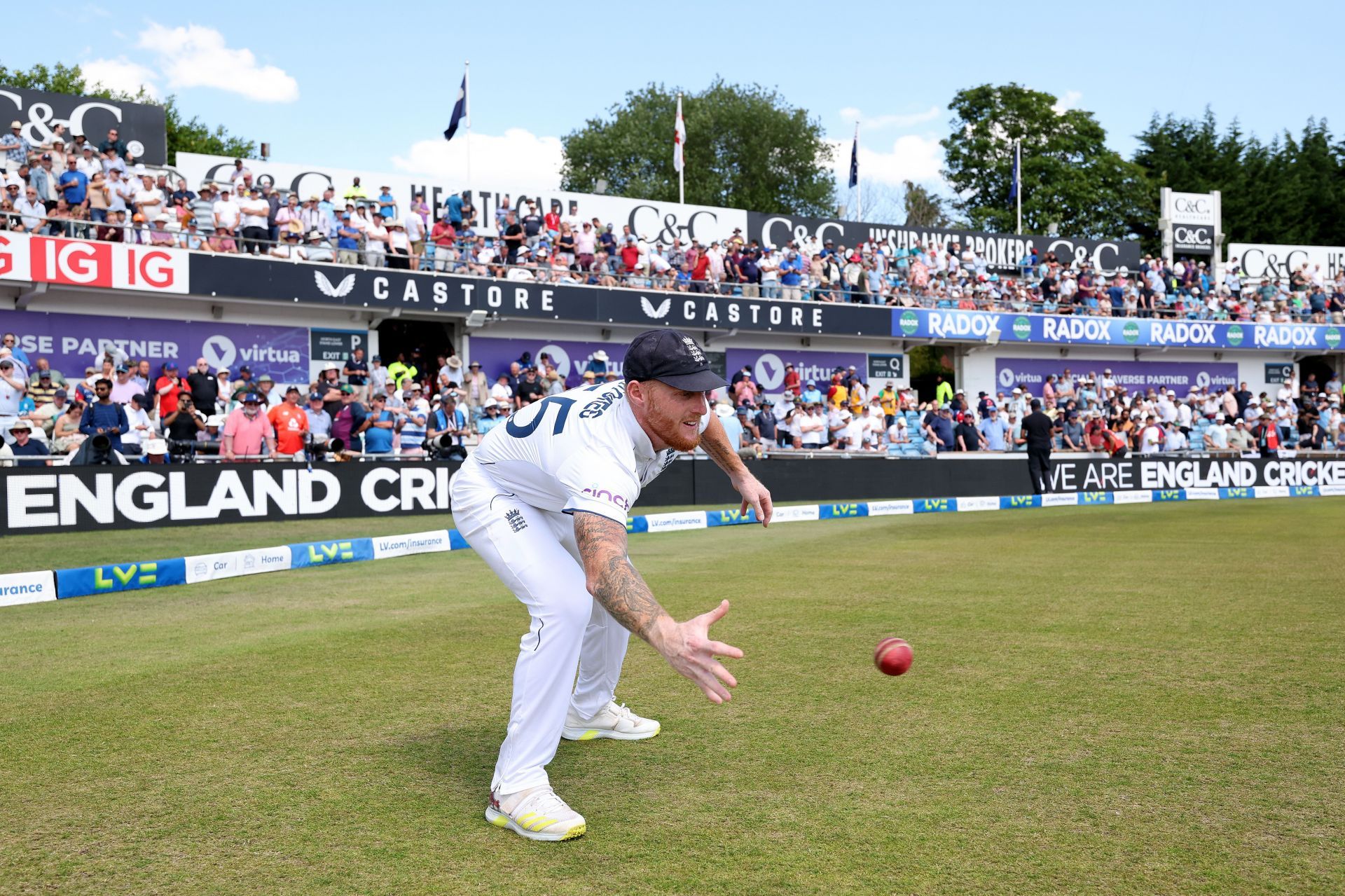 England v Australia - LV= Insurance Ashes 3rd Test Match: Day Two