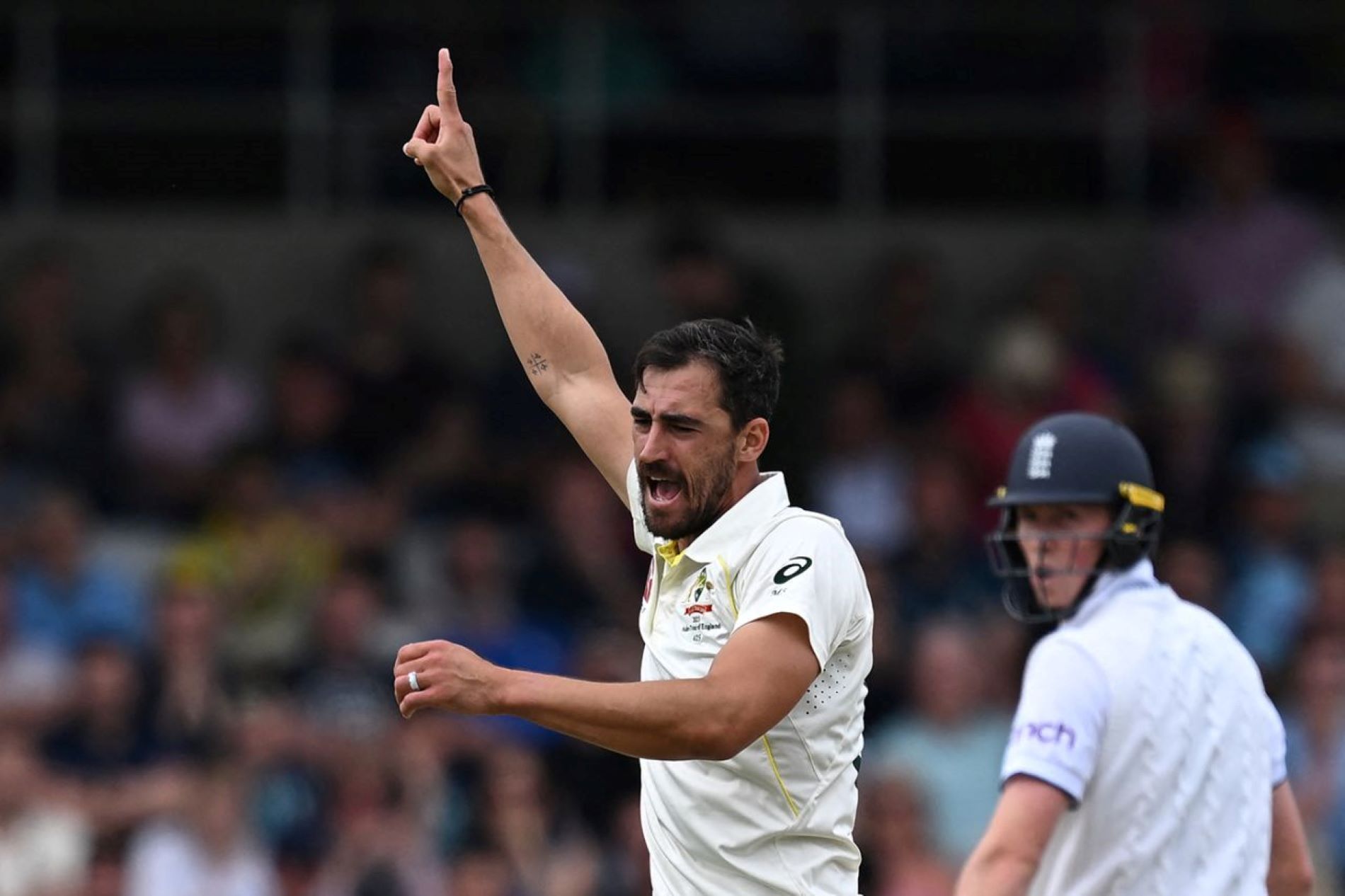 Mitchell Starc almost single-handedly won Australia the third Test at Headingley