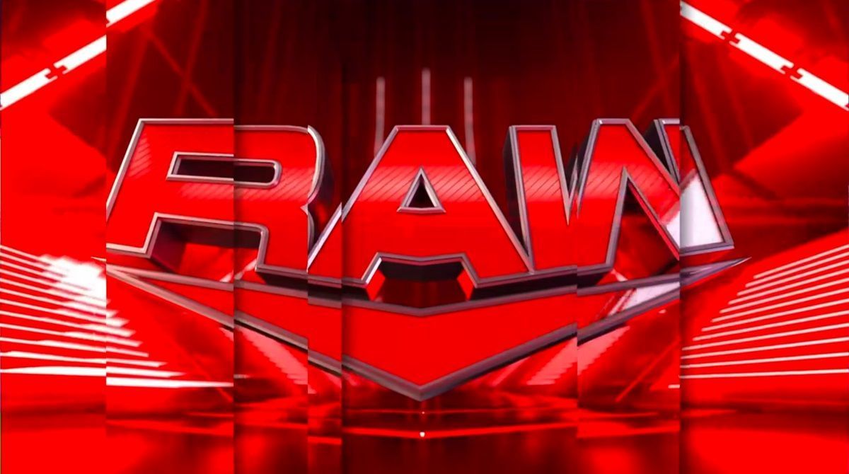 Seth Rollins lost his first match on Raw in more than six months