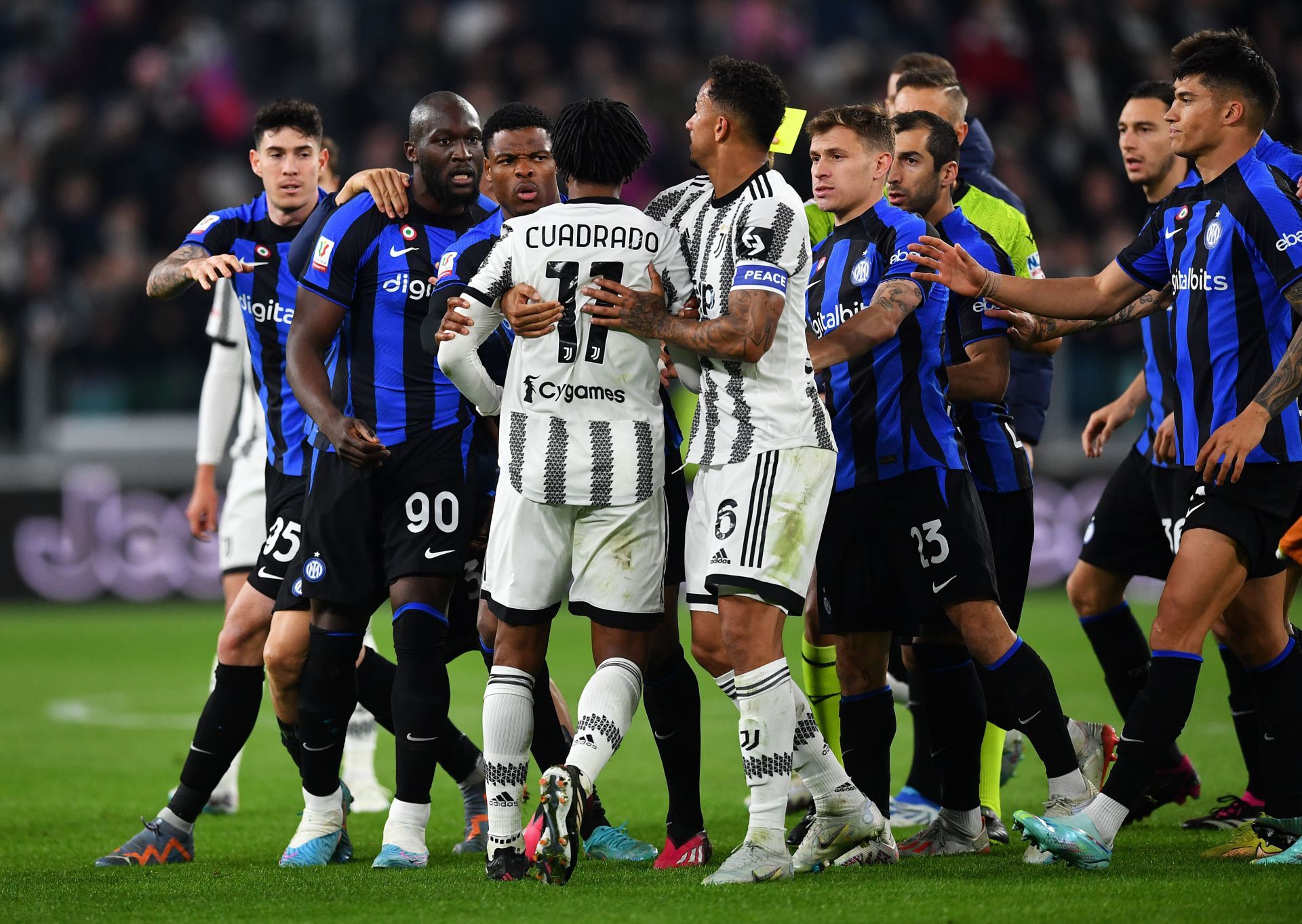 Romelu Lukaku (second left) clashed with Juve last season.