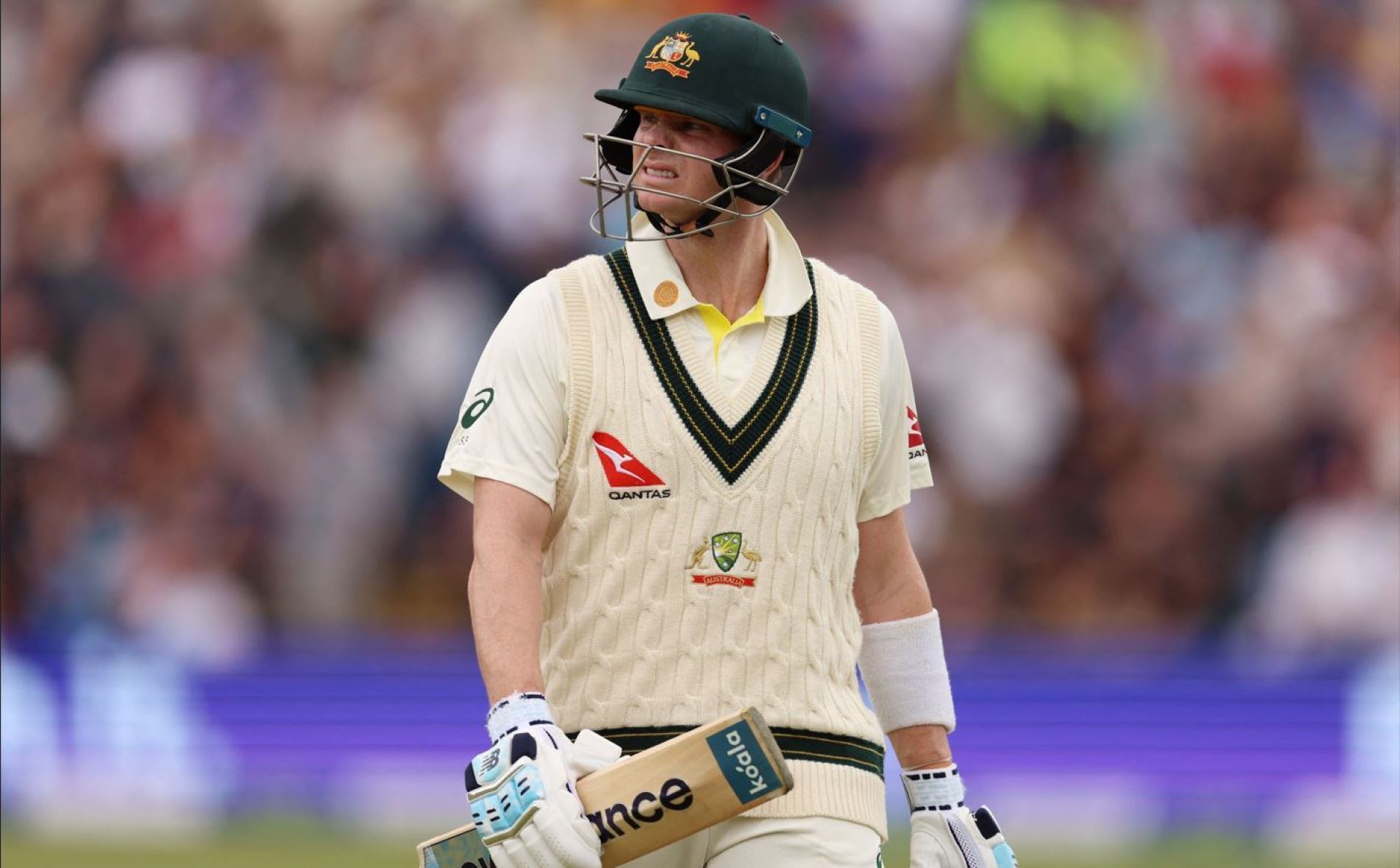 Smith looked good for his 22 before falling to Stuart Broad