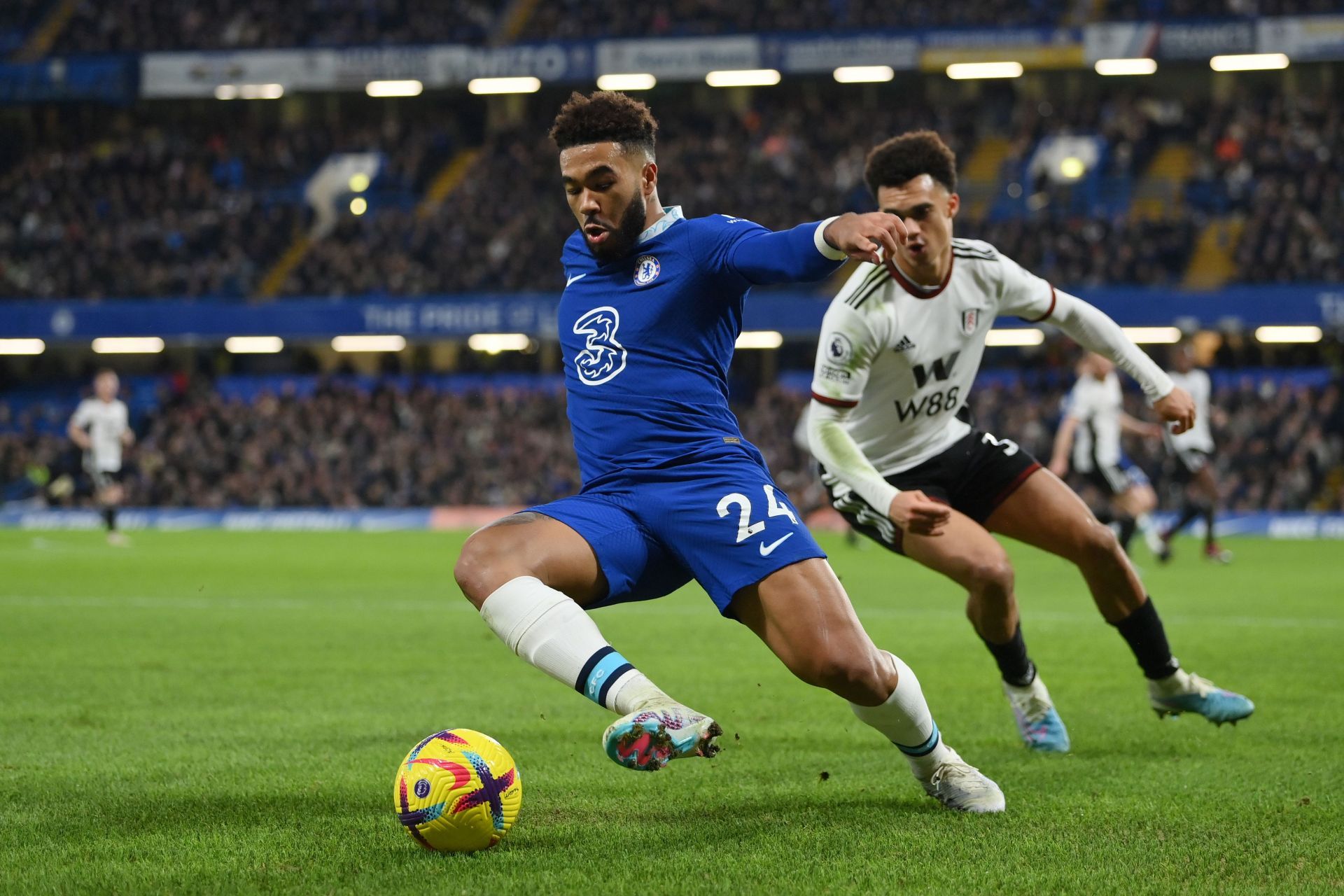 Chelsea FC v Fulham FC - Premier League