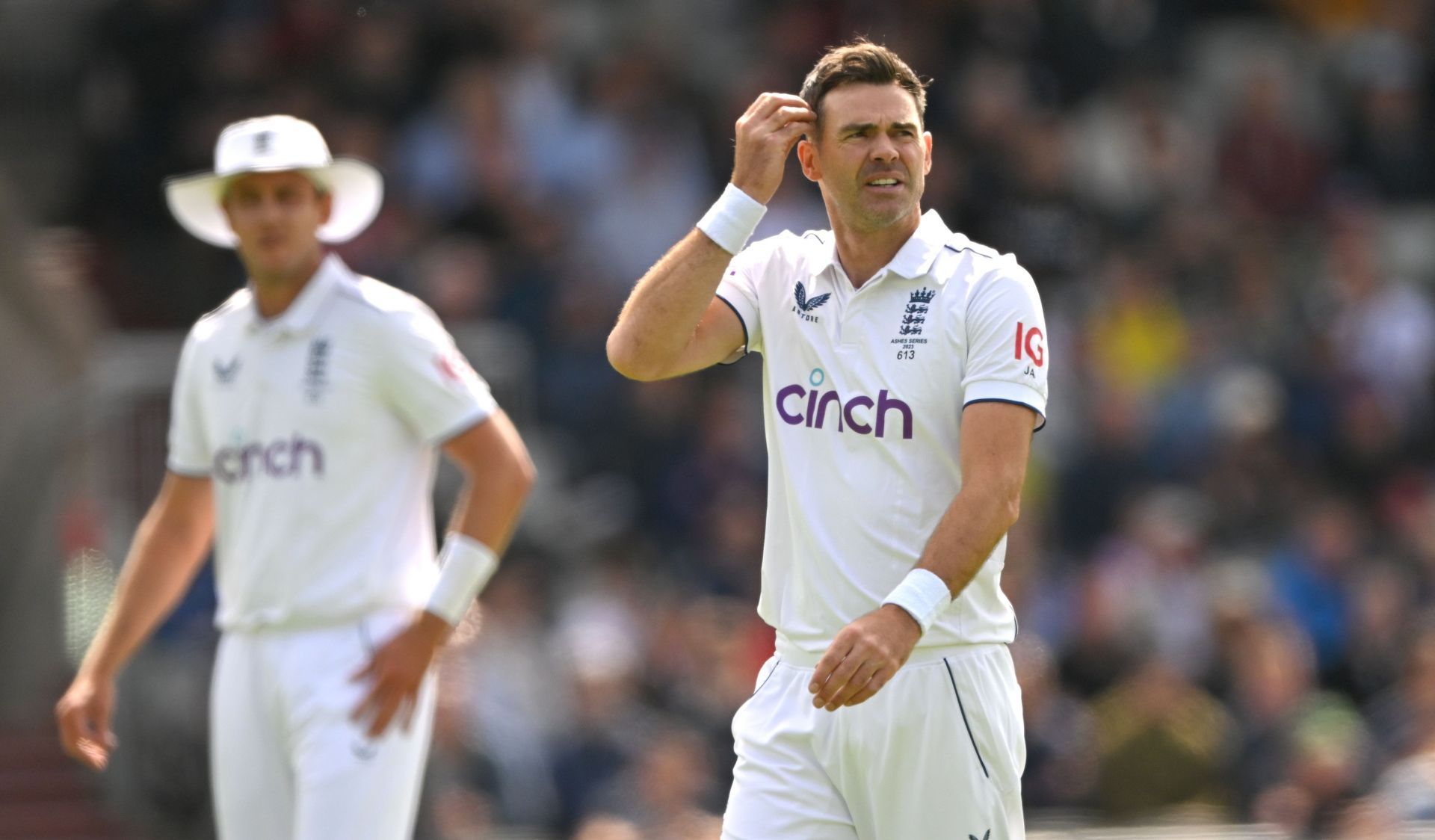 England v Australia - LV= Insurance Ashes 4th Test Match: Day One