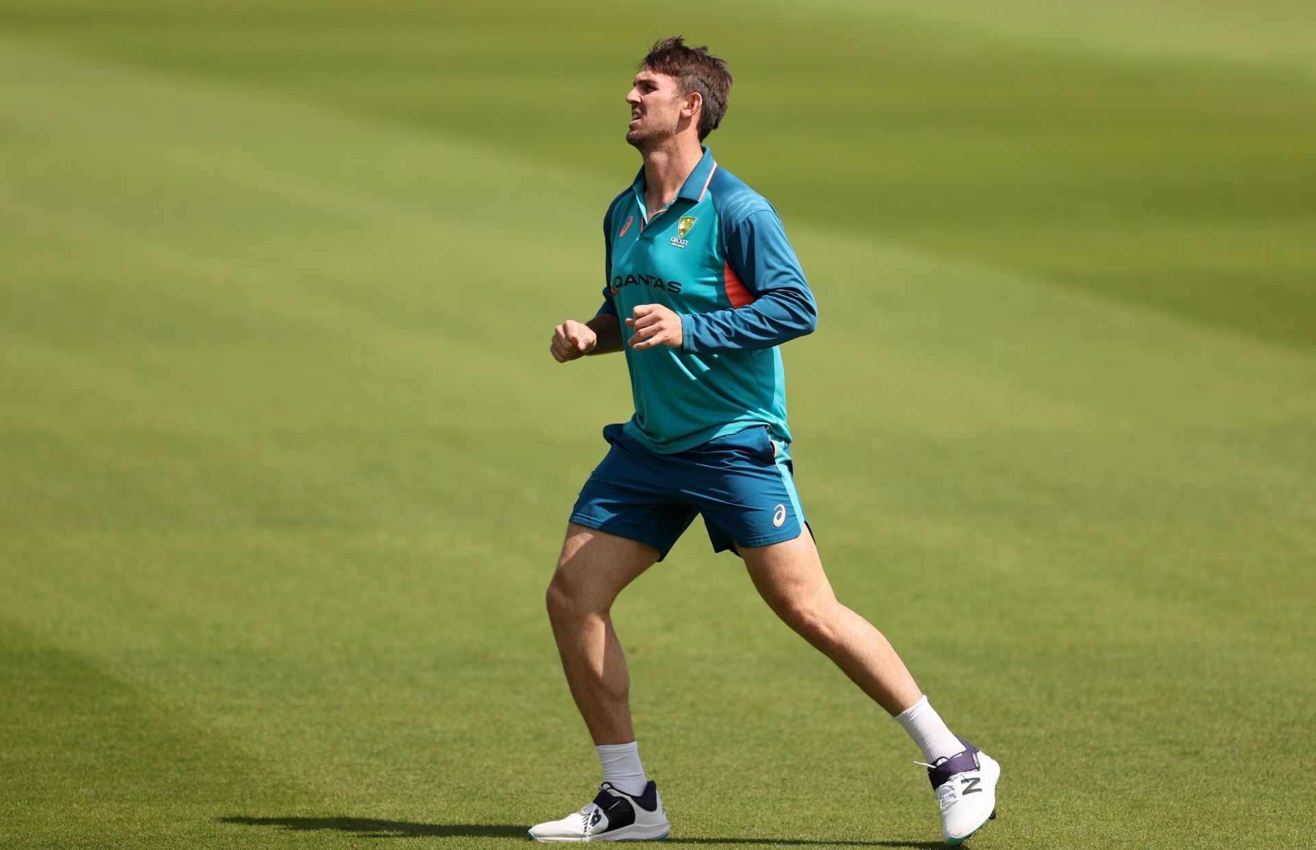 Mitchell Marsh is more than capable of playing as the only all-rounder.