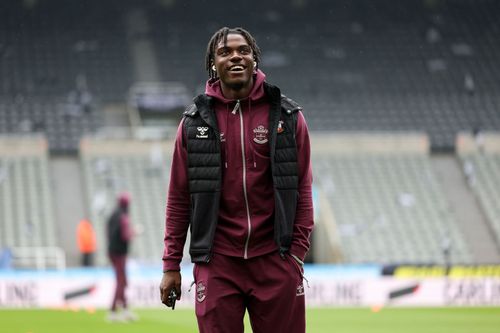 Romeo Lavia is admired at the Emirates.