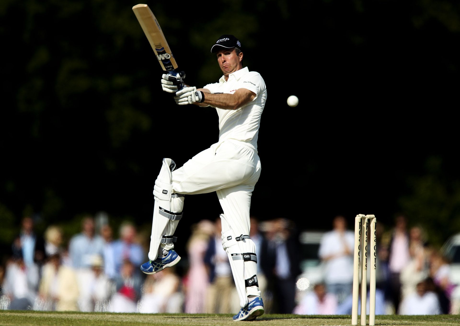 Shane Warne&#039;s Australia vs Michael Vaughan&#039;s England T20 match