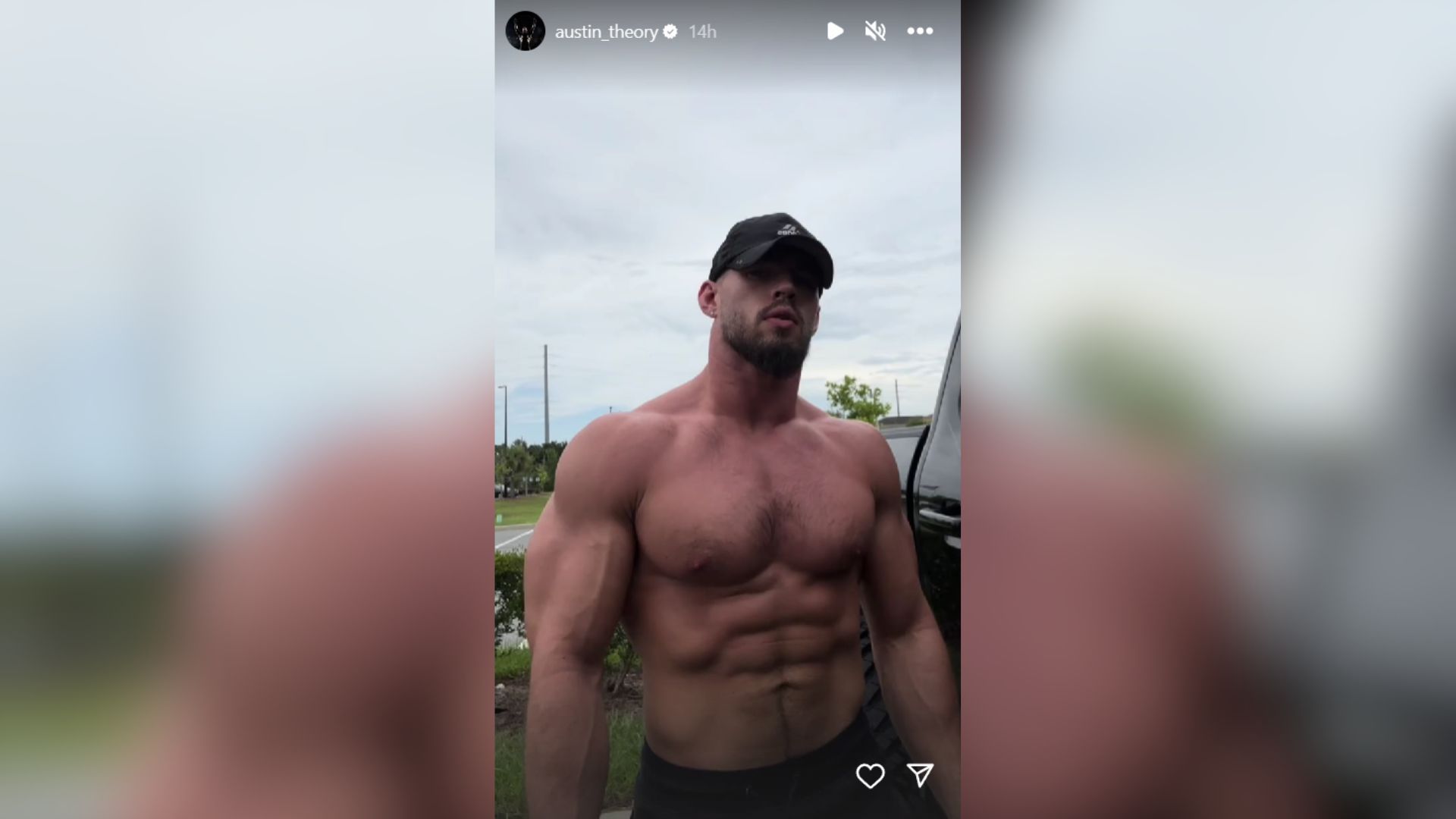 PHOTO] 25-year-old WWE Superstar shows off ripped physique following  monumental victory