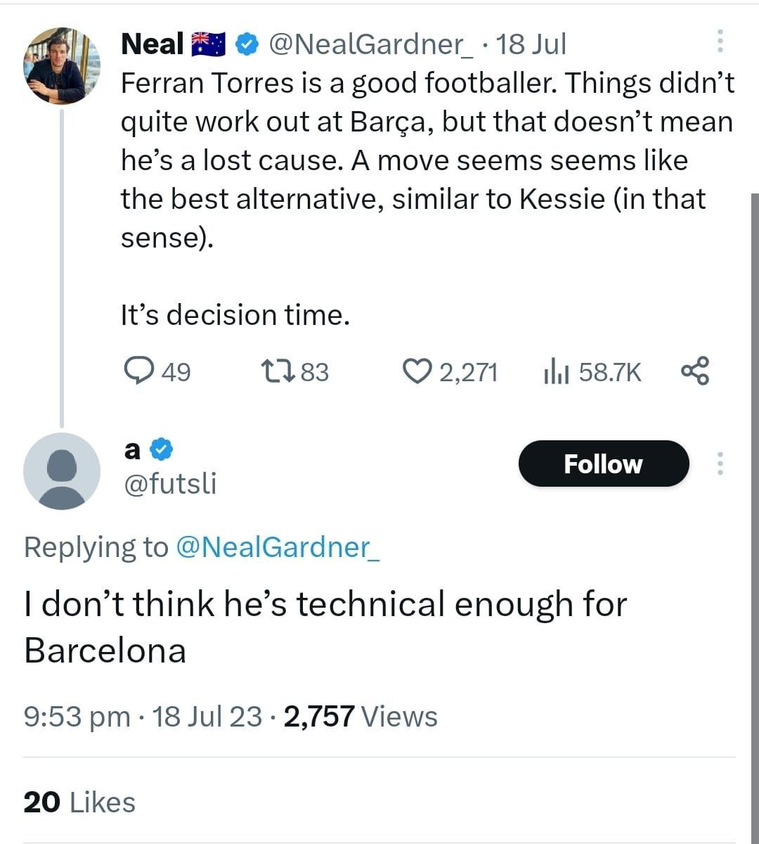 A fan criticizes Ferran Torres on Twitter.