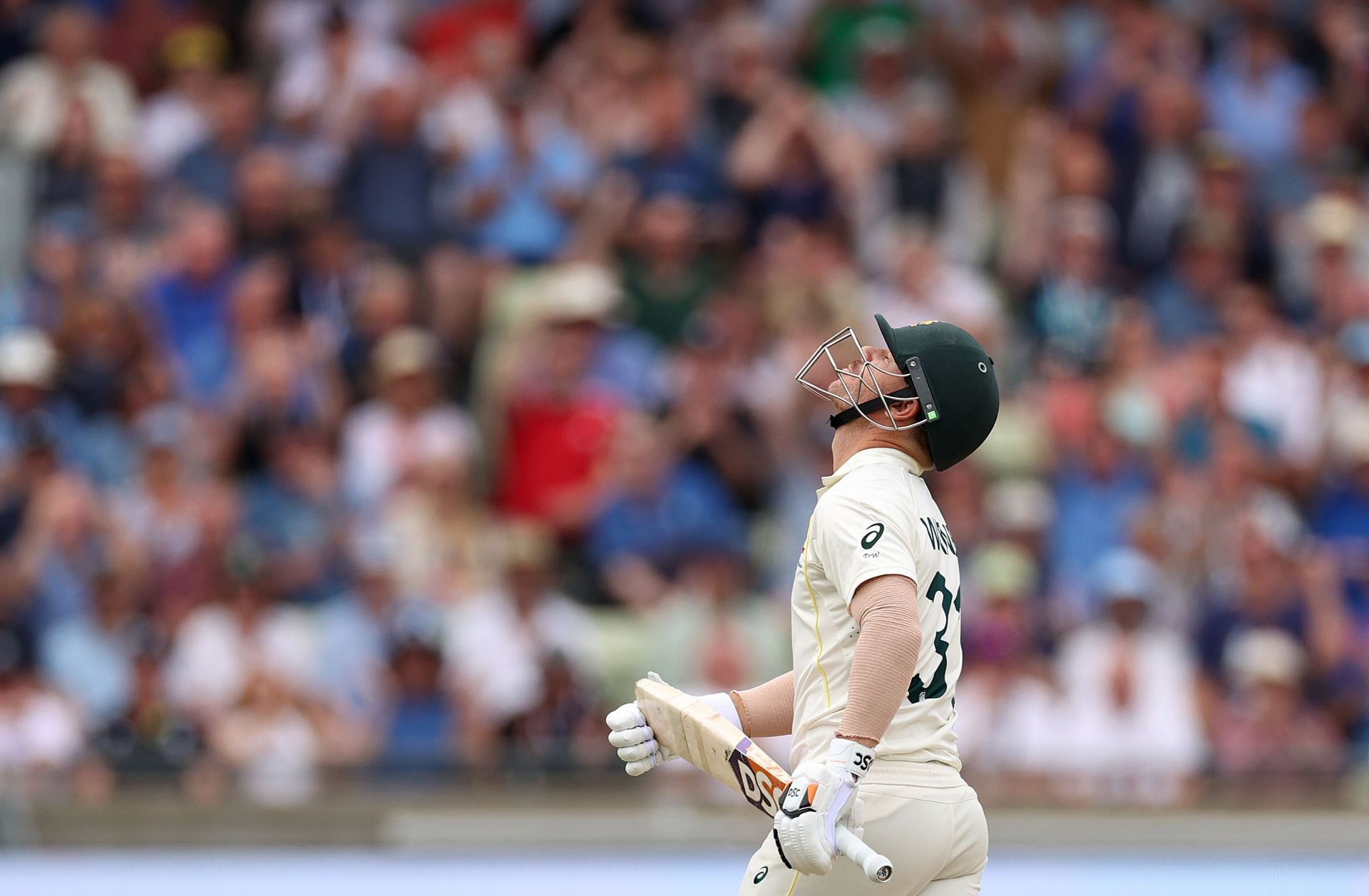 England v Australia - LV= Insurance Ashes 1st Test Match: Day 2