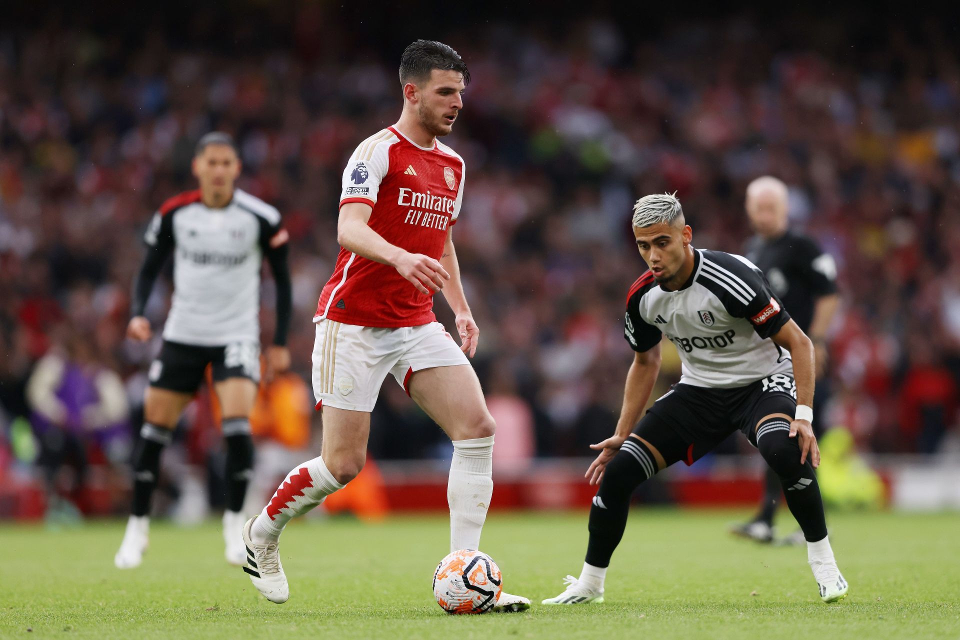 Arsenal FC v Fulham FC - Premier League