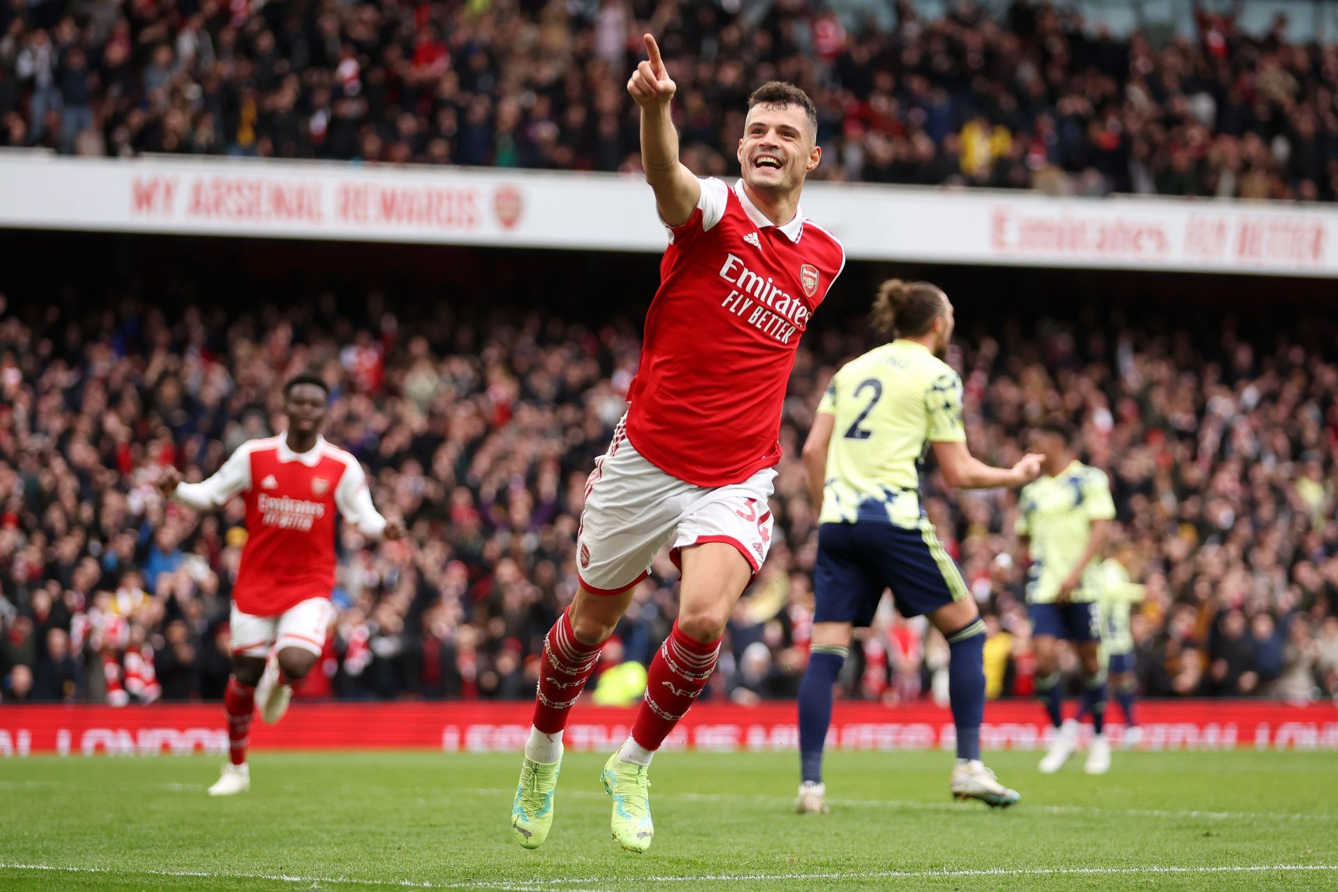 Granit Xhaka (via Getty Images)