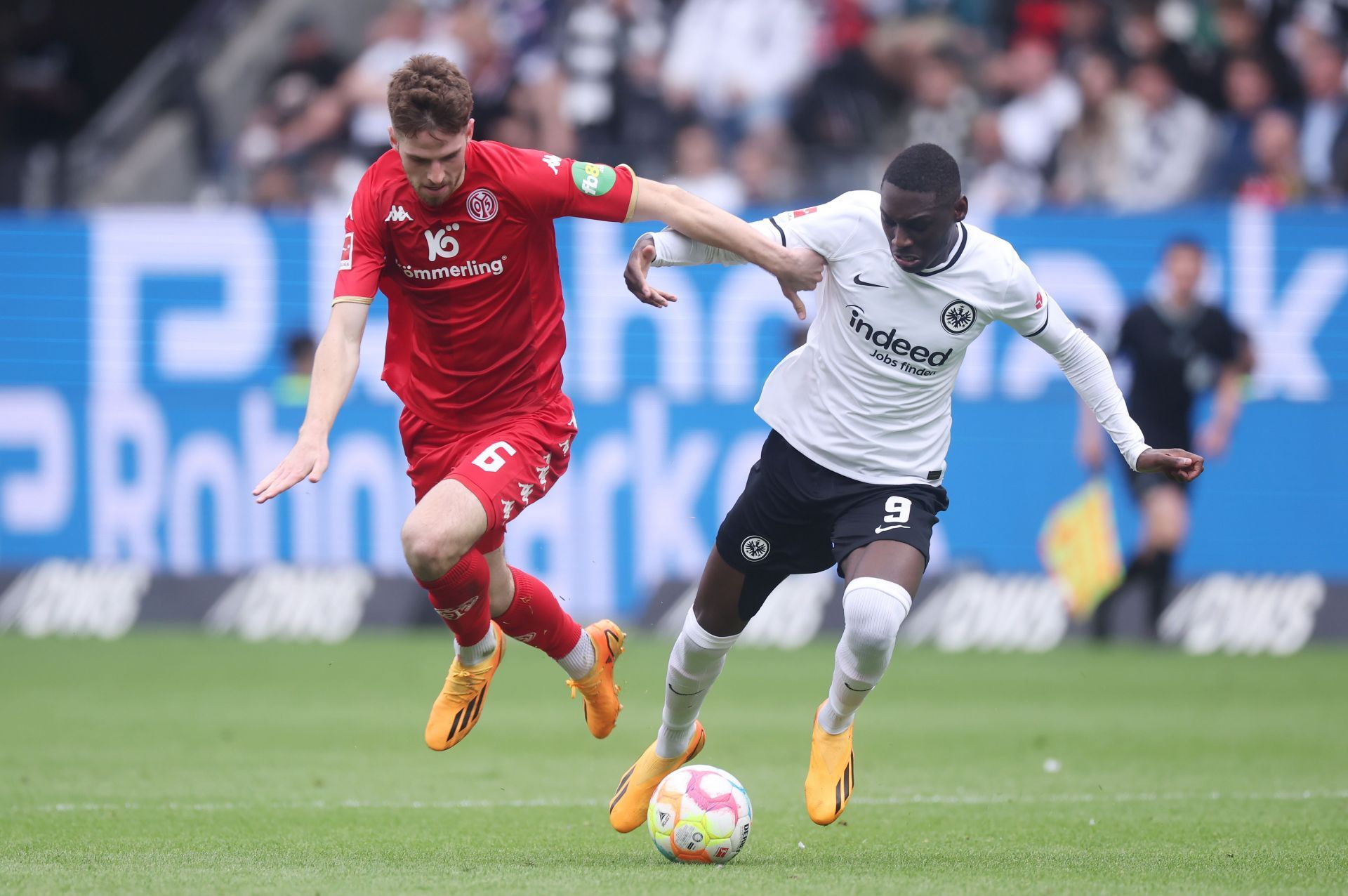 Eintracht Frankfurt v 1. FSV Mainz 05 - Bundesliga