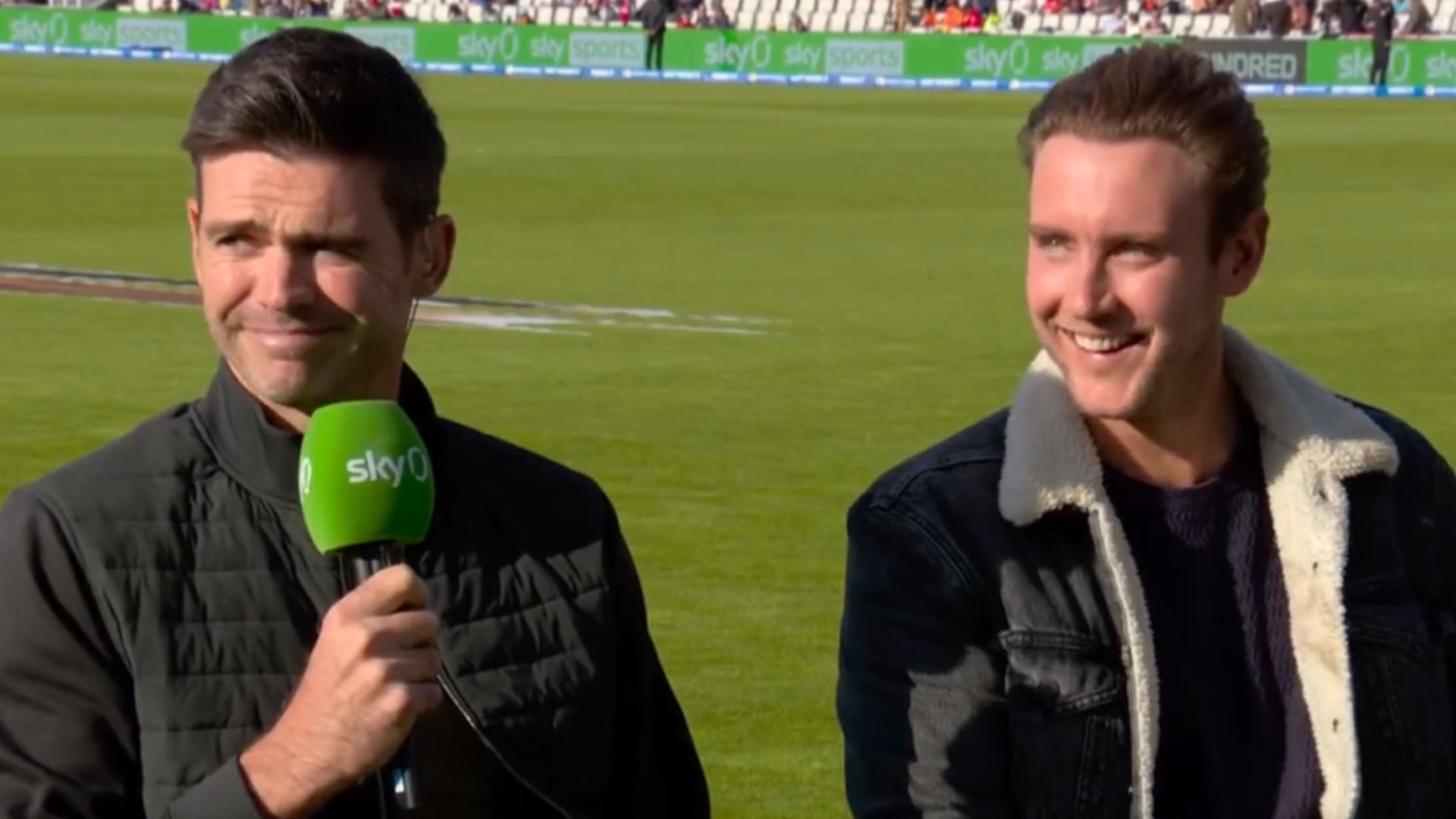 James Anderson (L) &amp; Stuart Broad took cheeky digs at each other (P.C.:Sky Sports)