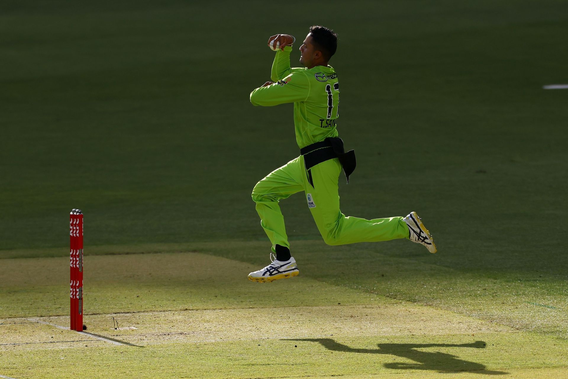 BBL - Hurricanes v Thunder